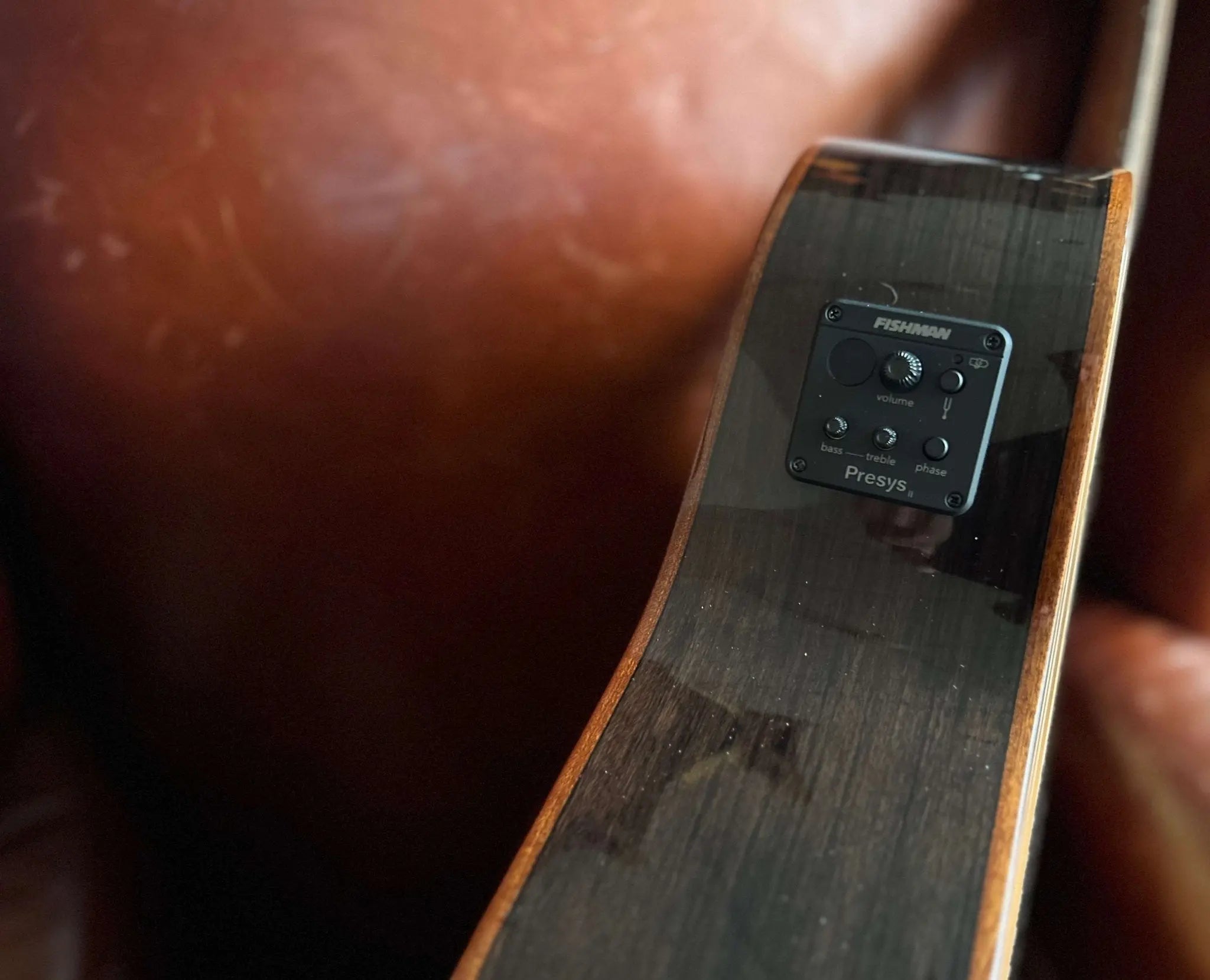 Washburn G20SCE - Grand Auditorium - Natural Electro Acoustic Guitar - Richards Guitars Of Stratford Upon Avon