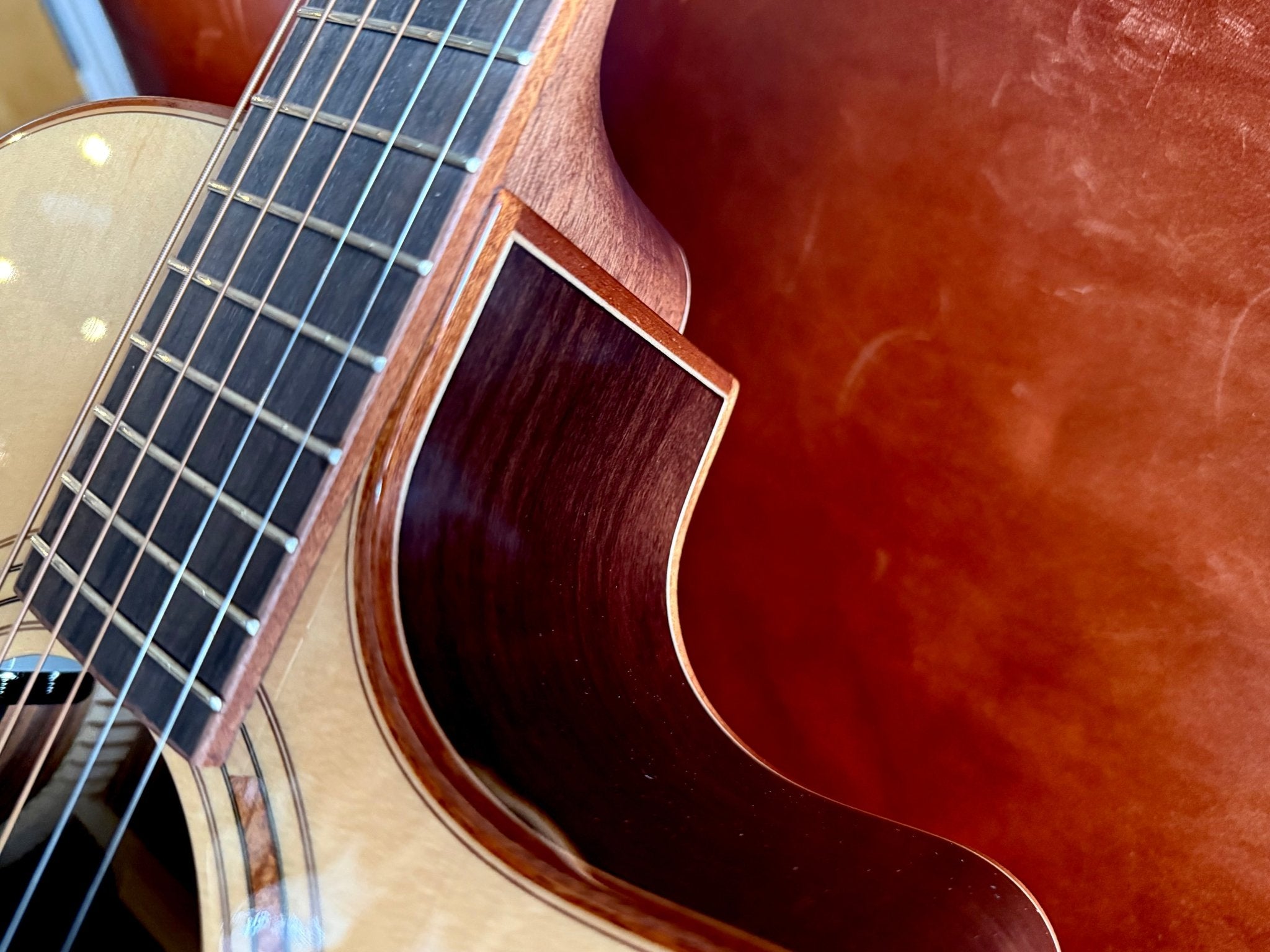 Washburn G25SCE w/CASE - Grand Auditorium - Natural Electro Acoustic Guitar - Richards Guitars Of Stratford Upon Avon