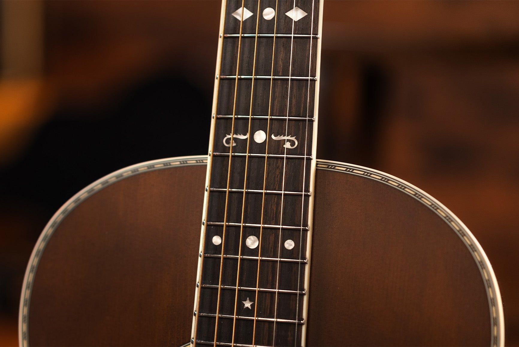 Washburn R310 Victorian Parlor - Richards Guitars Of Stratford Upon Avon