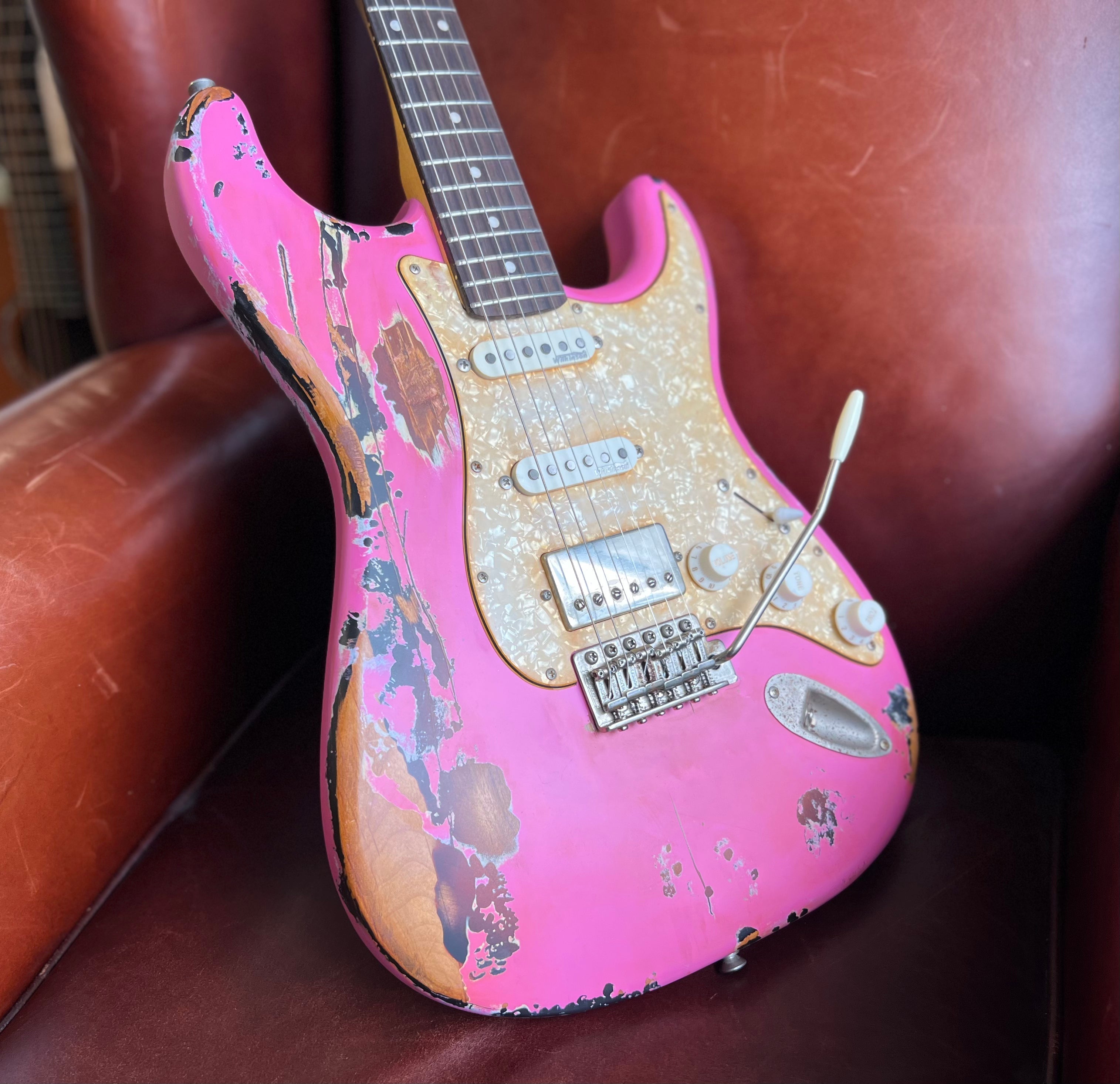 Vintage ProShop "Industrial Punk" Custom V6 in Radioactive Bubblegum Pink & FREE Custom Pro Setup, Chitarra elettrica in vendita da Richards Guitars.