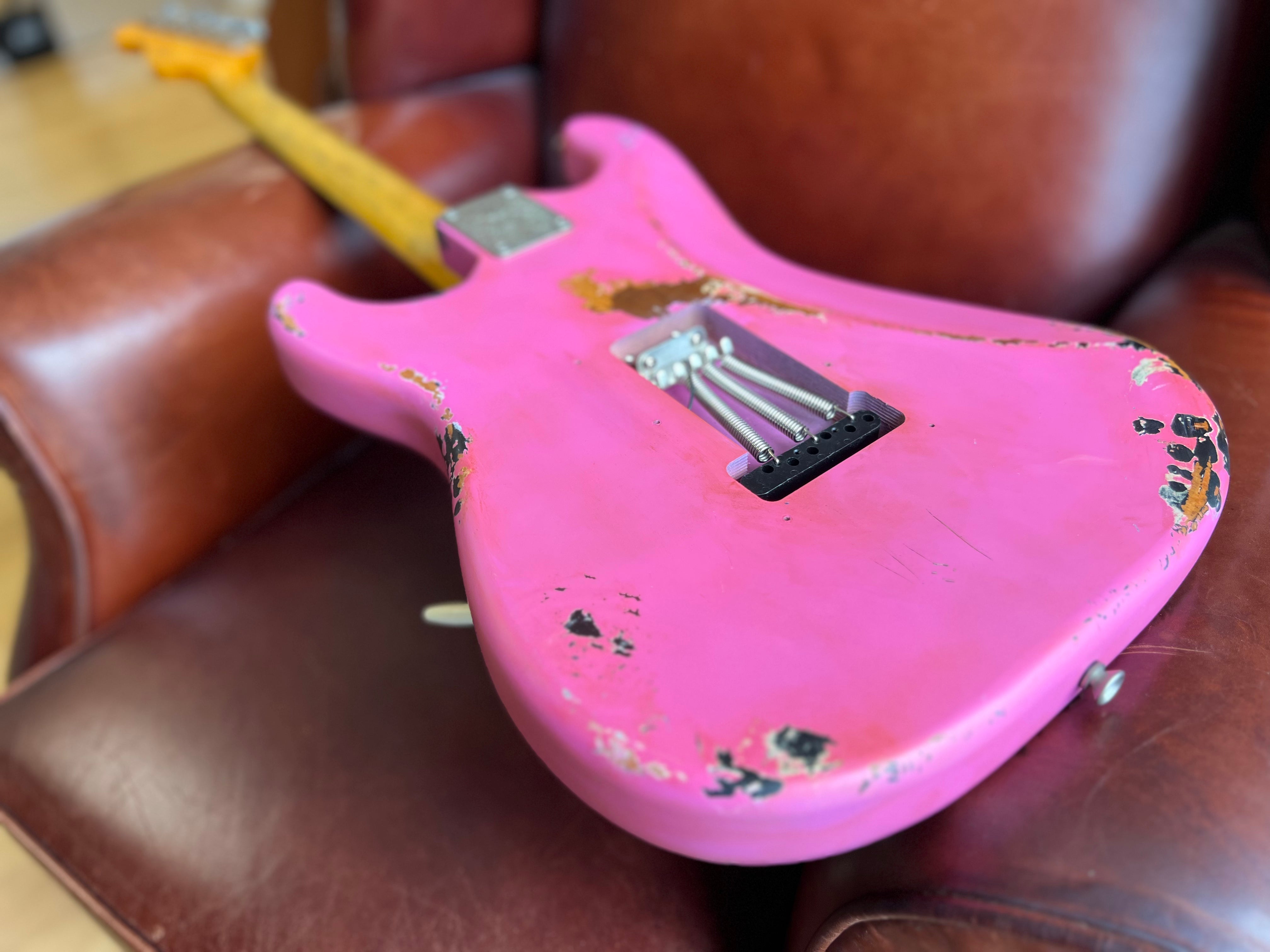 Vintage ProShop "Industrial Punk" Custom V6 in Radioactive Bubblegum Pink & FREE Custom Pro Setup, Chitarra elettrica in vendita da Richards Guitars.