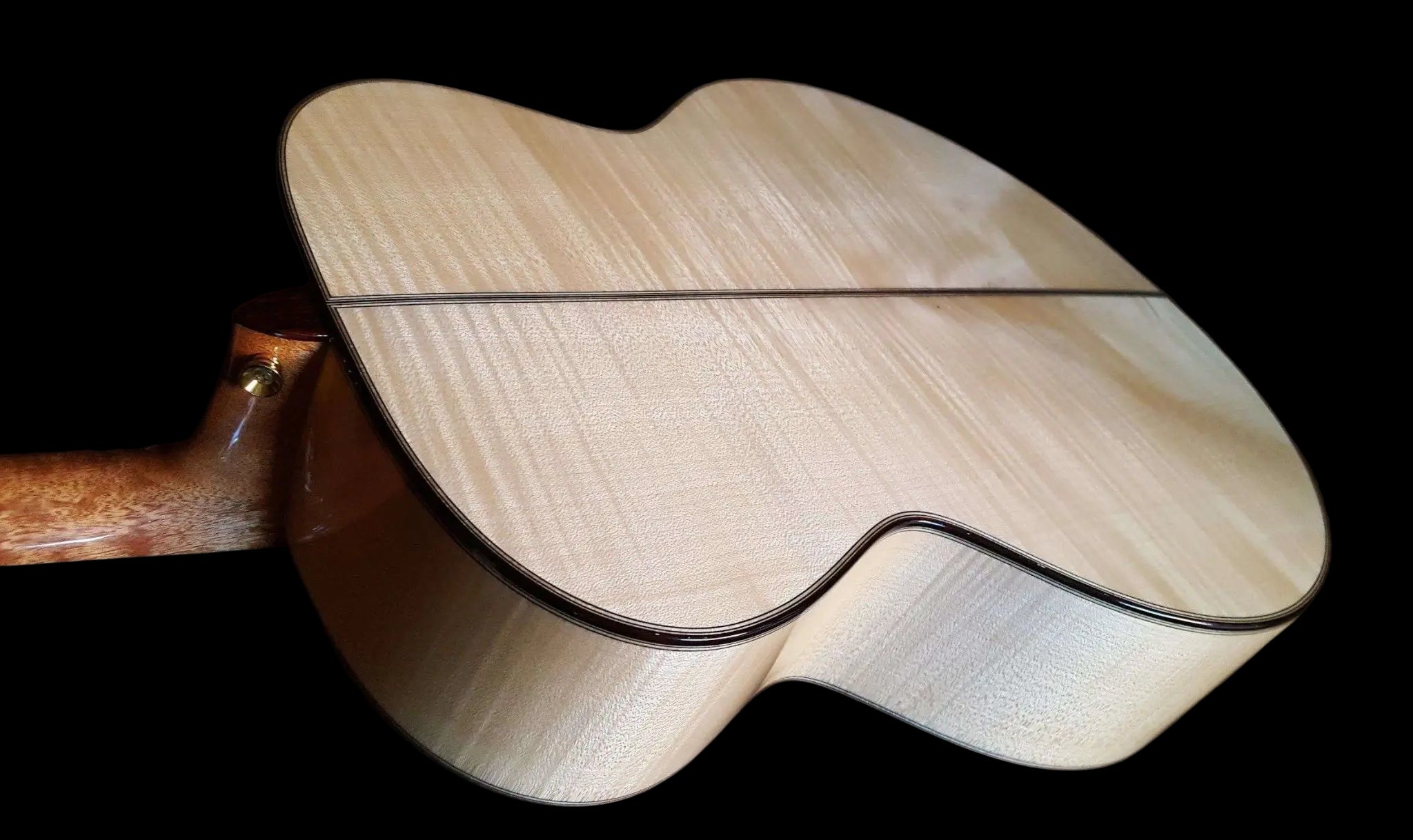 AUDEN MAPLE SERIES – GRACE JUMBO - Richards Guitars Of Stratford Upon Avon