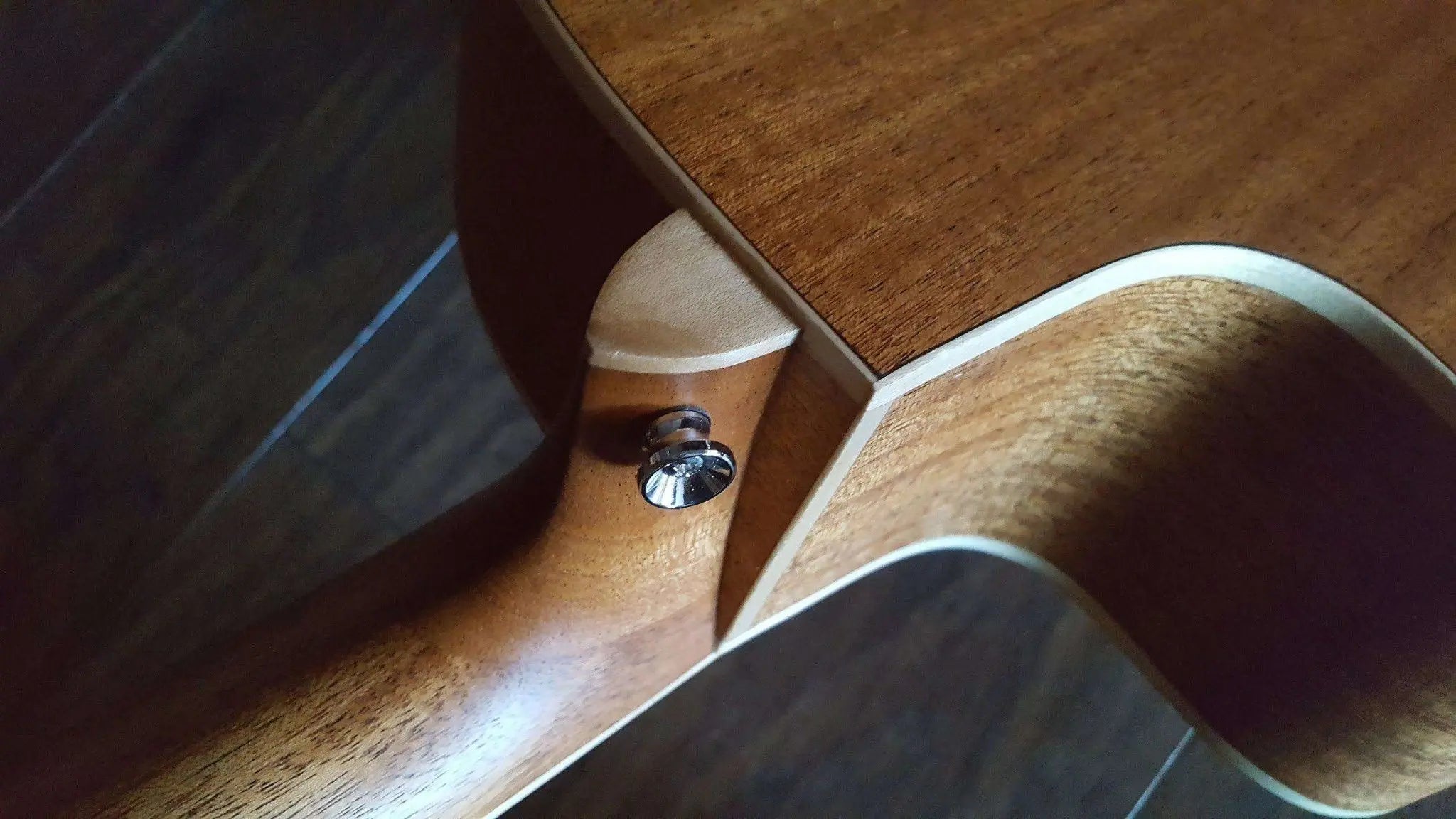 Auden Neo Chester Cutaway. - Richards Guitars Of Stratford Upon Avon