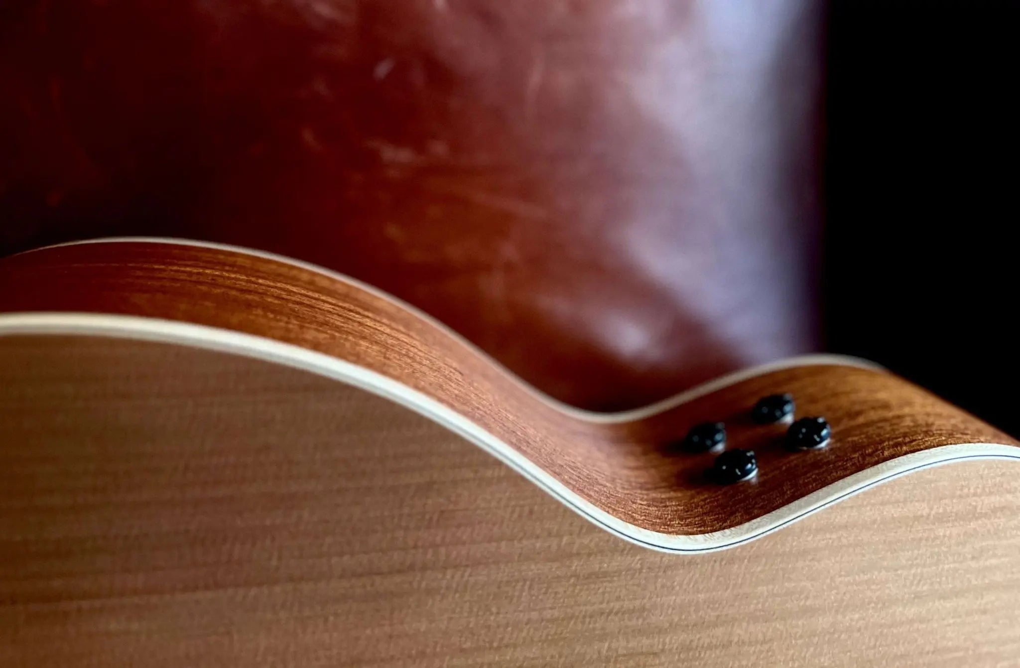 Auden Neo Chester Cutaway. - Richards Guitars Of Stratford Upon Avon