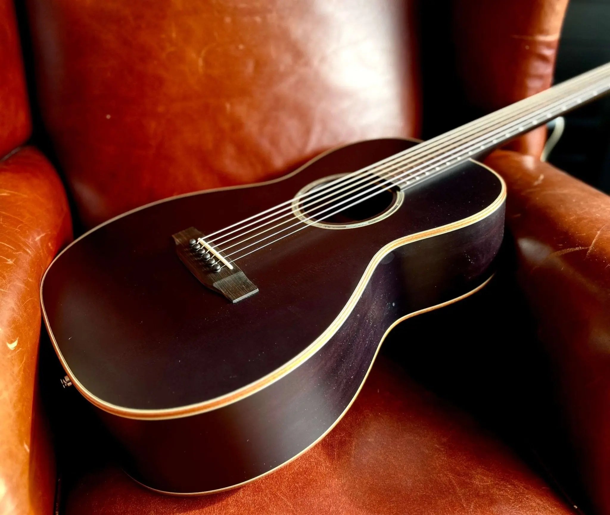 AUDEN SMOKEHOUSE SERIES - EMILY ROSE - Richards Guitars Of Stratford Upon Avon