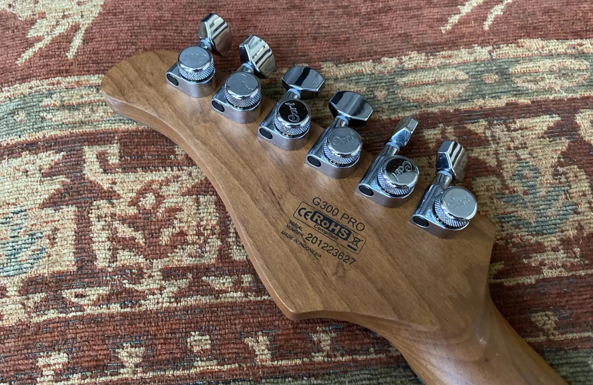 Cort G300 Pro Vivid Burgundy - Richards Guitars Of Stratford Upon Avon