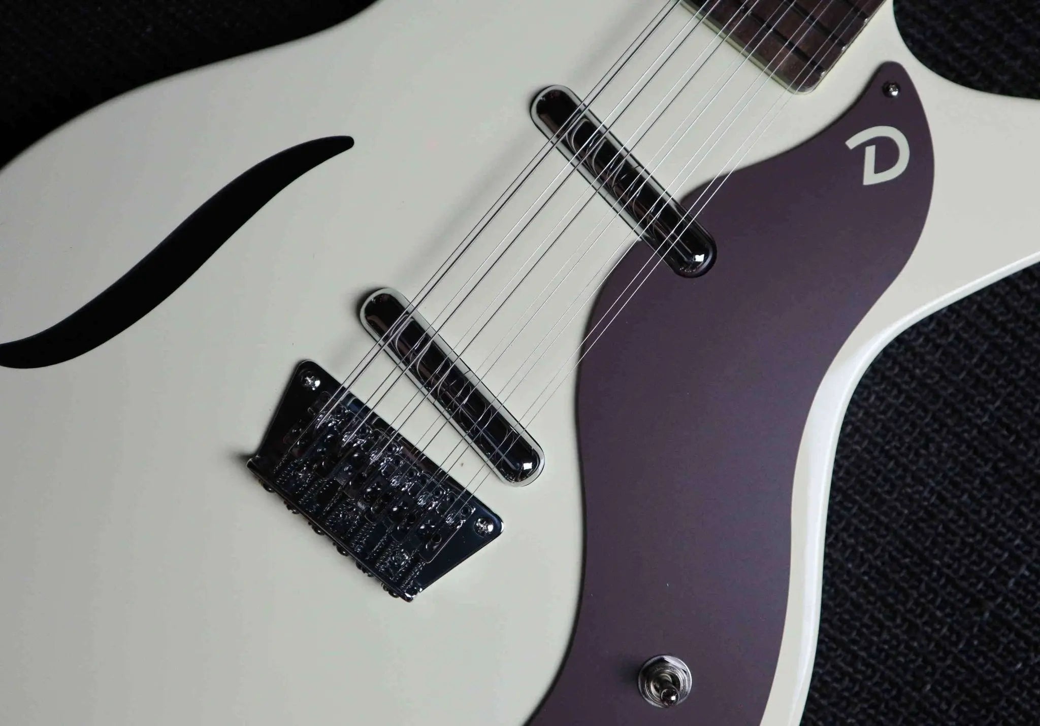 Danelectro Vintage 12 Sting Guitar ~ Vintage White - Richards Guitars Of Stratford Upon Avon