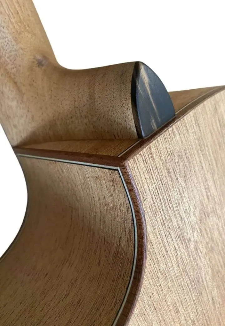 Dowina Mahogany GAC - Richards Guitars Of Stratford Upon Avon