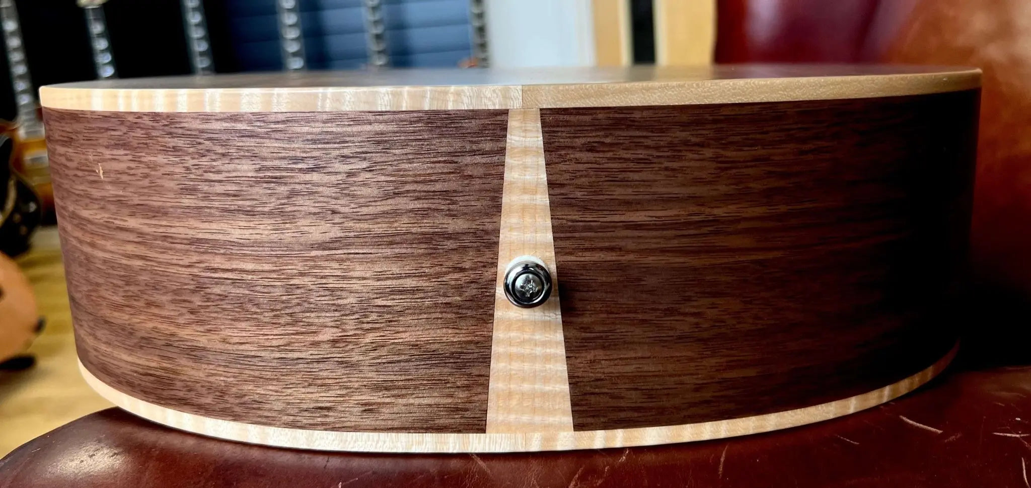 Dowina Walnut OMG Deluxe (Torrified Semi - Gloss Swiss Moon Spruce) - Richards Guitars Of Stratford Upon Avon