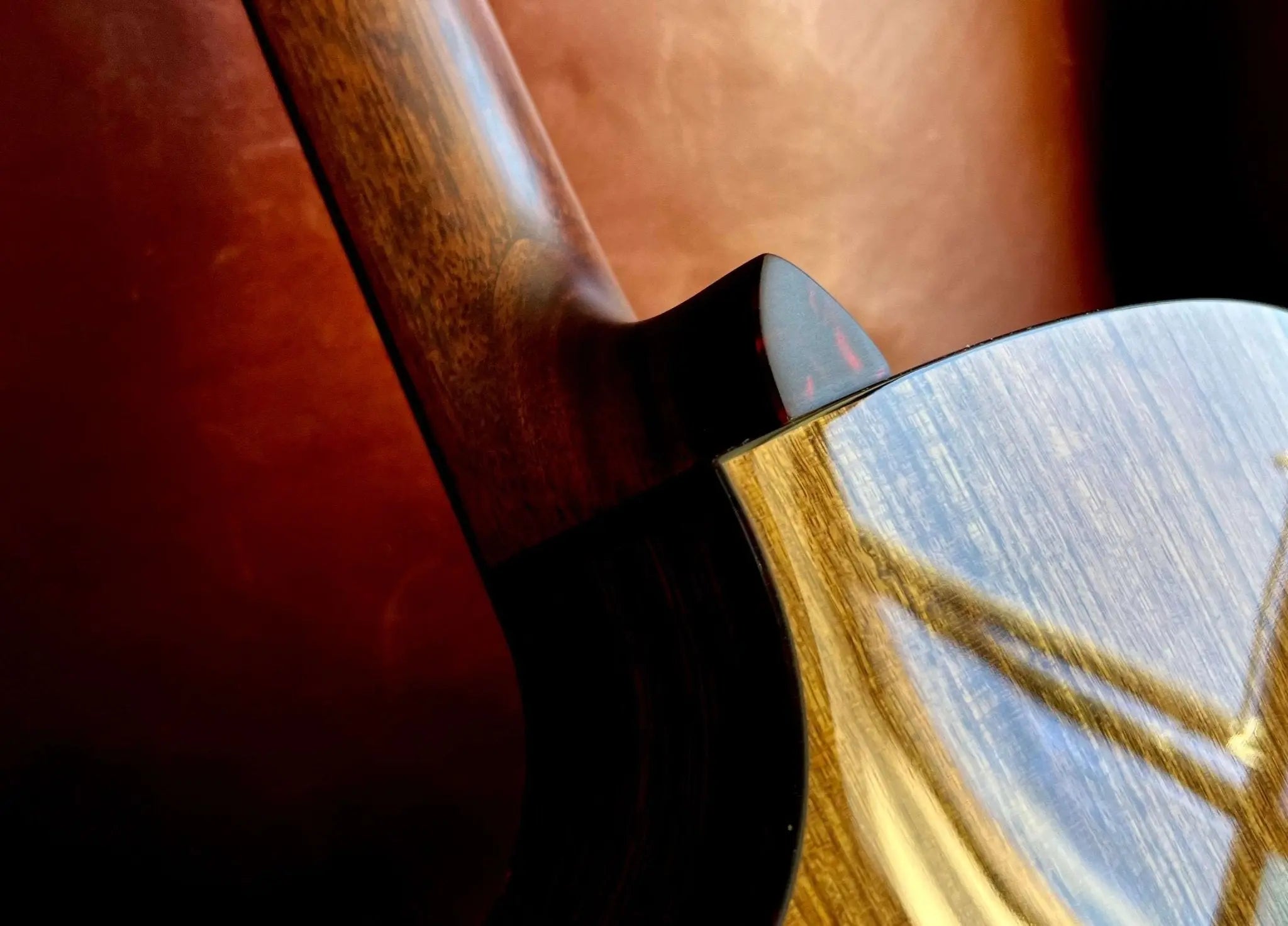 Eastman AC222CE - DLX - GB (Price inc. Custom Pro Setup Package) - Richards Guitars Of Stratford Upon Avon