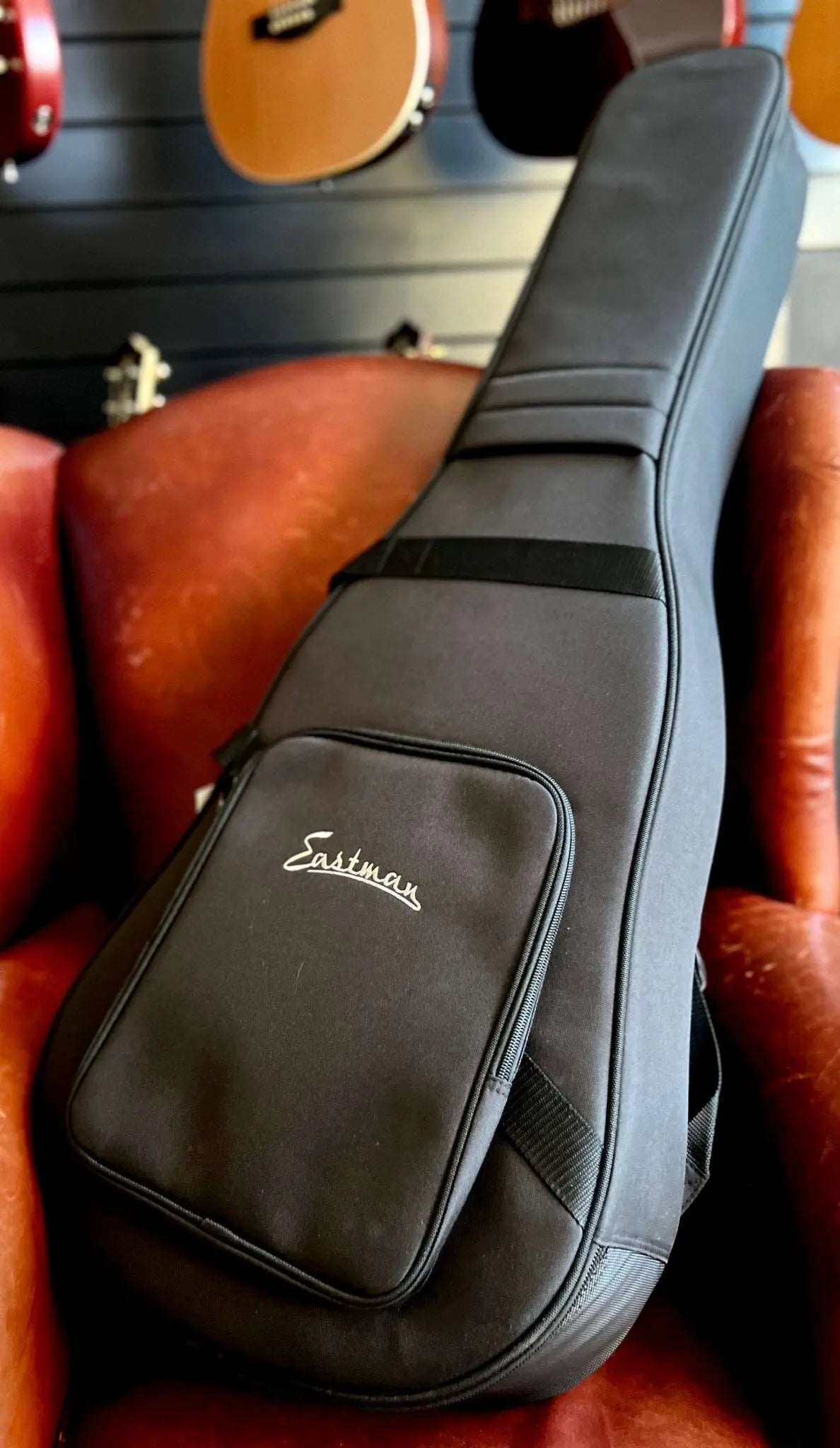 Eastman AC222CE - DLX - GB (Price inc. Custom Pro Setup Package) - Richards Guitars Of Stratford Upon Avon