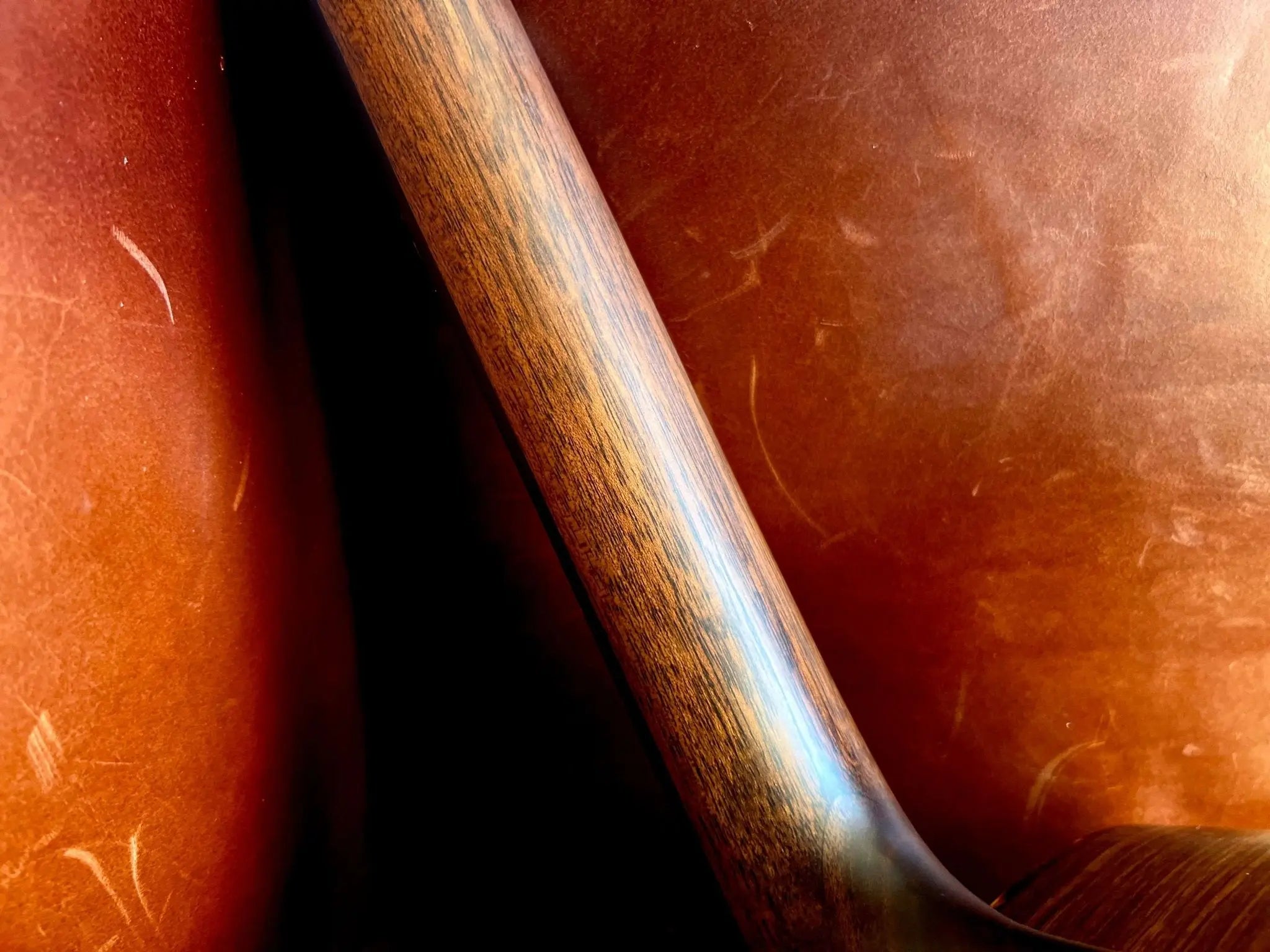 Eastman AC222CE - DLX - GB (Price inc. Custom Pro Setup Package) - Richards Guitars Of Stratford Upon Avon