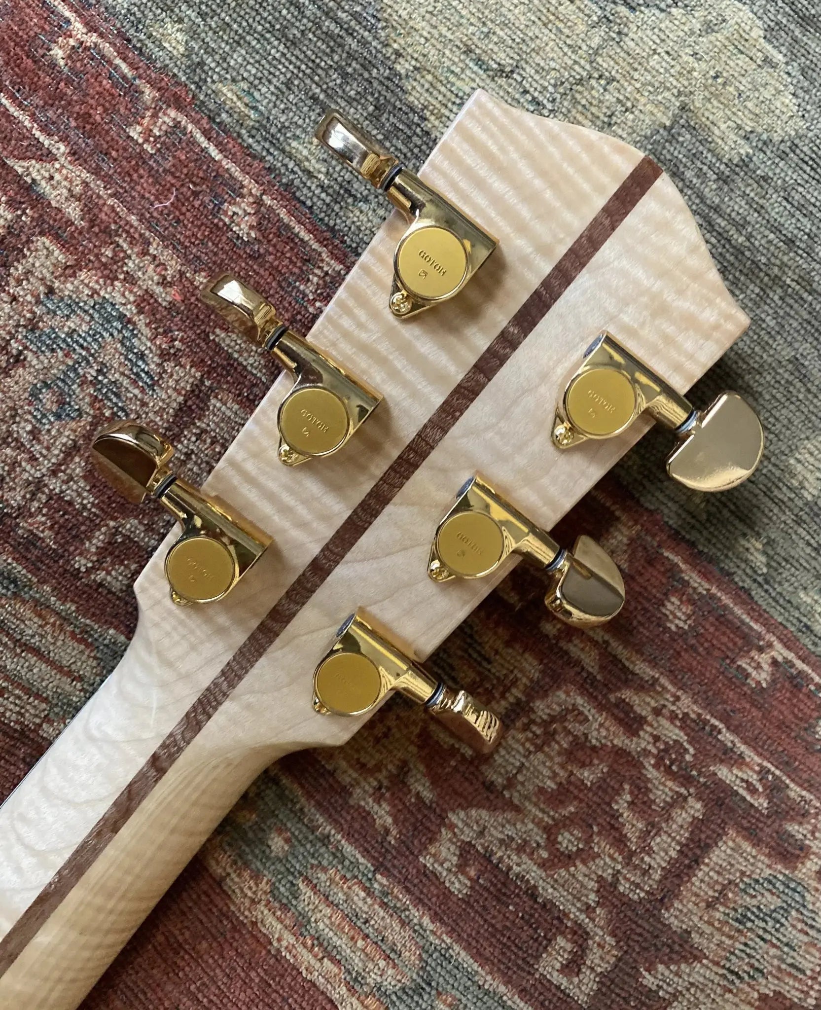 Eastman AC630 - BD (Price inc. Custom Pro Setup Package) - Richards Guitars Of Stratford Upon Avon