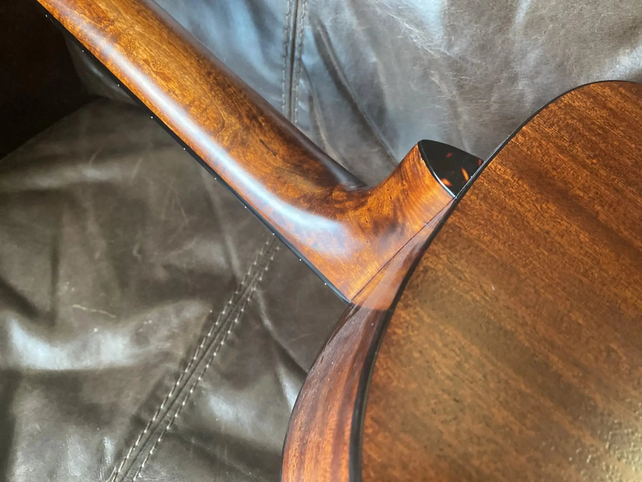 Eastman ACTG - 1 All Solid Acoustic Travel Guitar - Richards Guitars Of Stratford Upon Avon