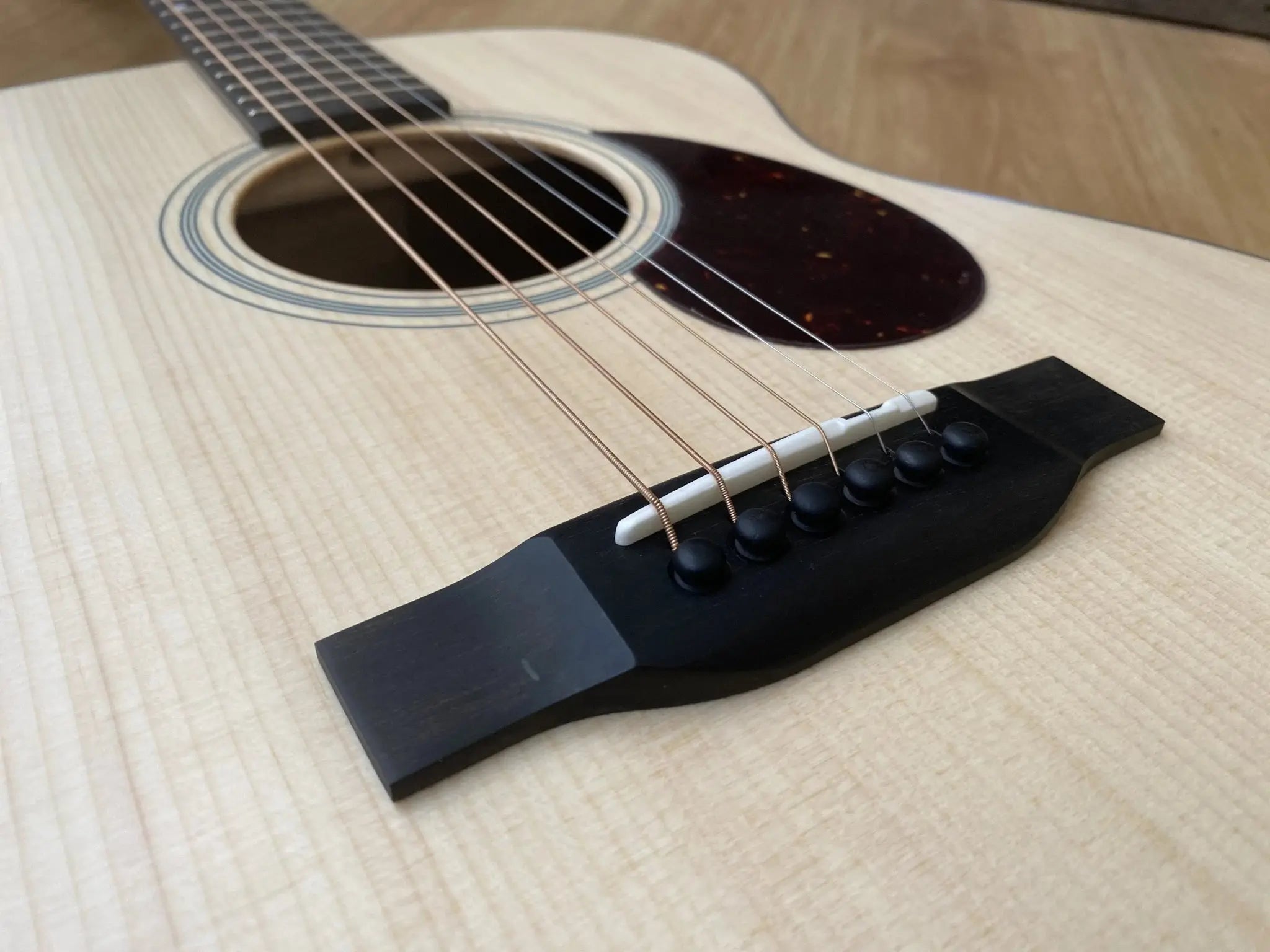 Eastman E1 OM Inc Premium Eastman Gigbag (Price inc. Custom Pro Setup Package) - Richards Guitars Of Stratford Upon Avon