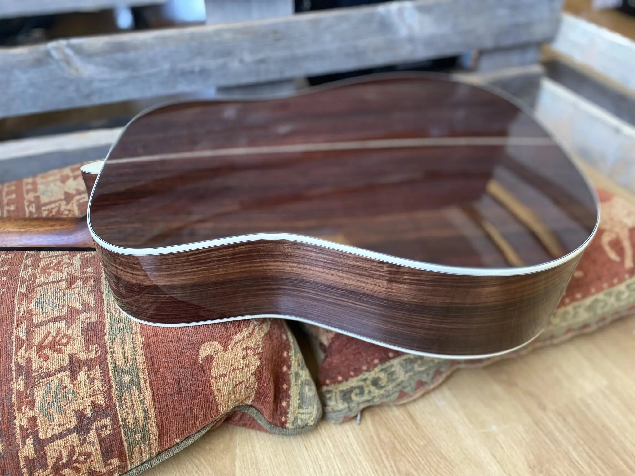 Eastman E8D TC (Price inc. Custom Pro Setup Package) - Richards Guitars Of Stratford Upon Avon