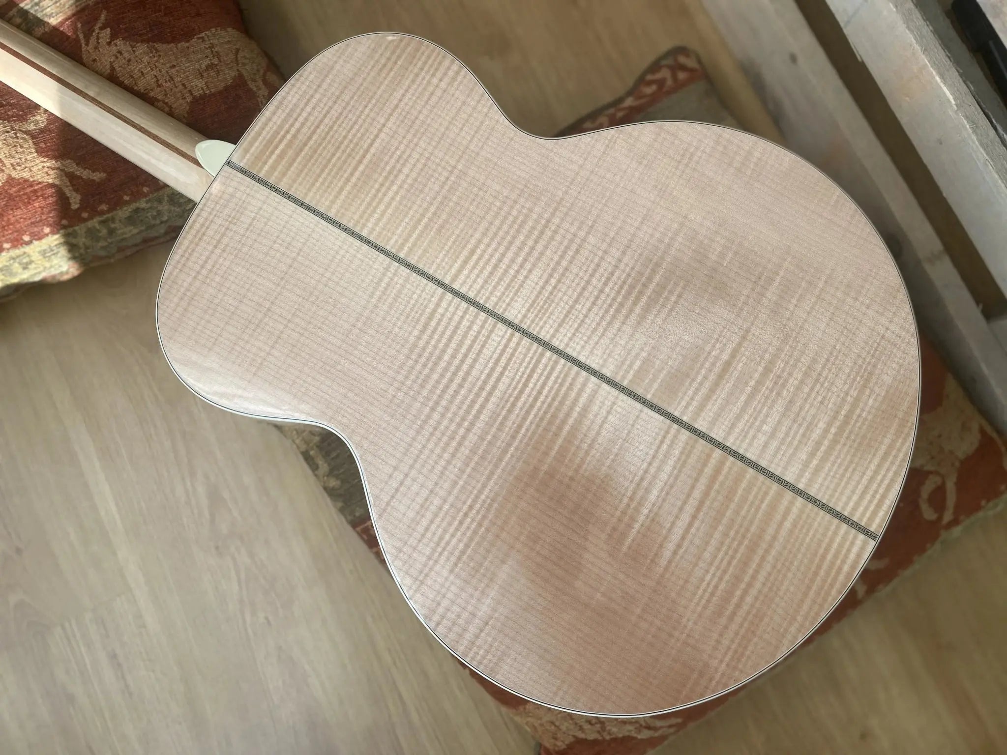 Eastman Eastman AC630L - BD Left Handed (Price inc. Custom Pro Setup Package) - Richards Guitars Of Stratford Upon Avon