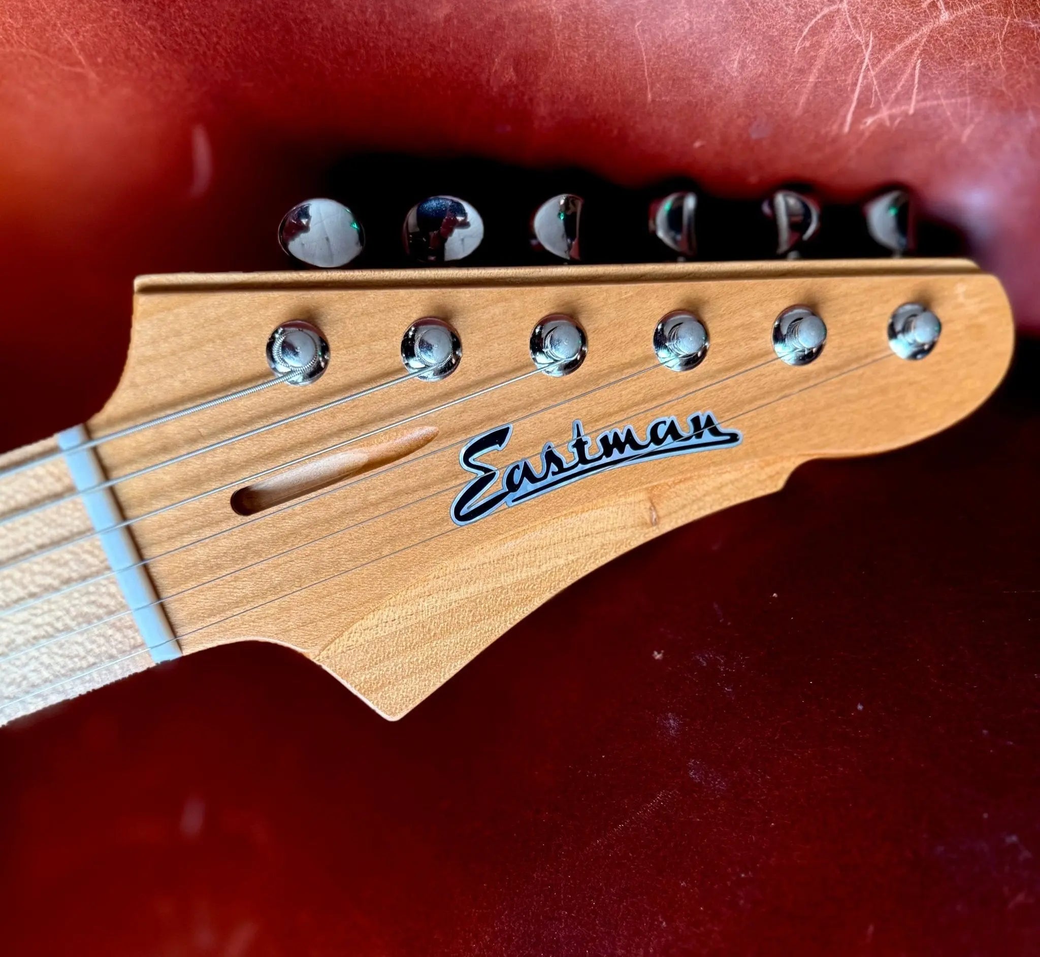 Eastman Fullertone SC52 Desert Sand (Price inc. Custom Pro Setup Package) - Richards Guitars Of Stratford Upon Avon