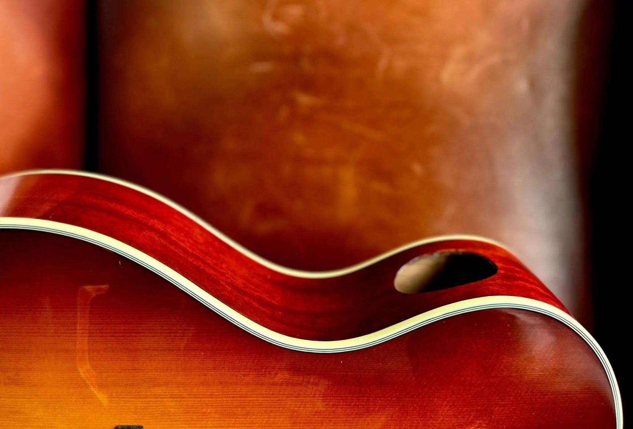 Eastman FV680CE - SB FRANK VIGNOLA MODEL (Price inc. Custom Pro Setup Package) - Richards Guitars Of Stratford Upon Avon