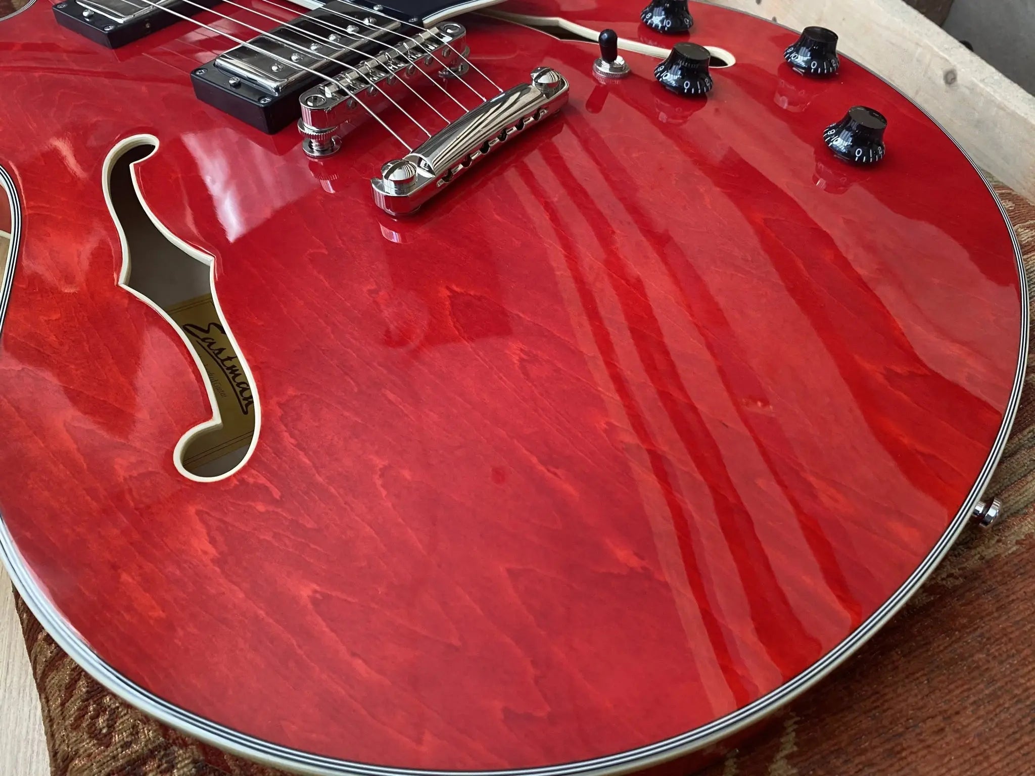 Eastman T386 Red (Price inc. Custom Pro Setup Package) - Richards Guitars Of Stratford Upon Avon