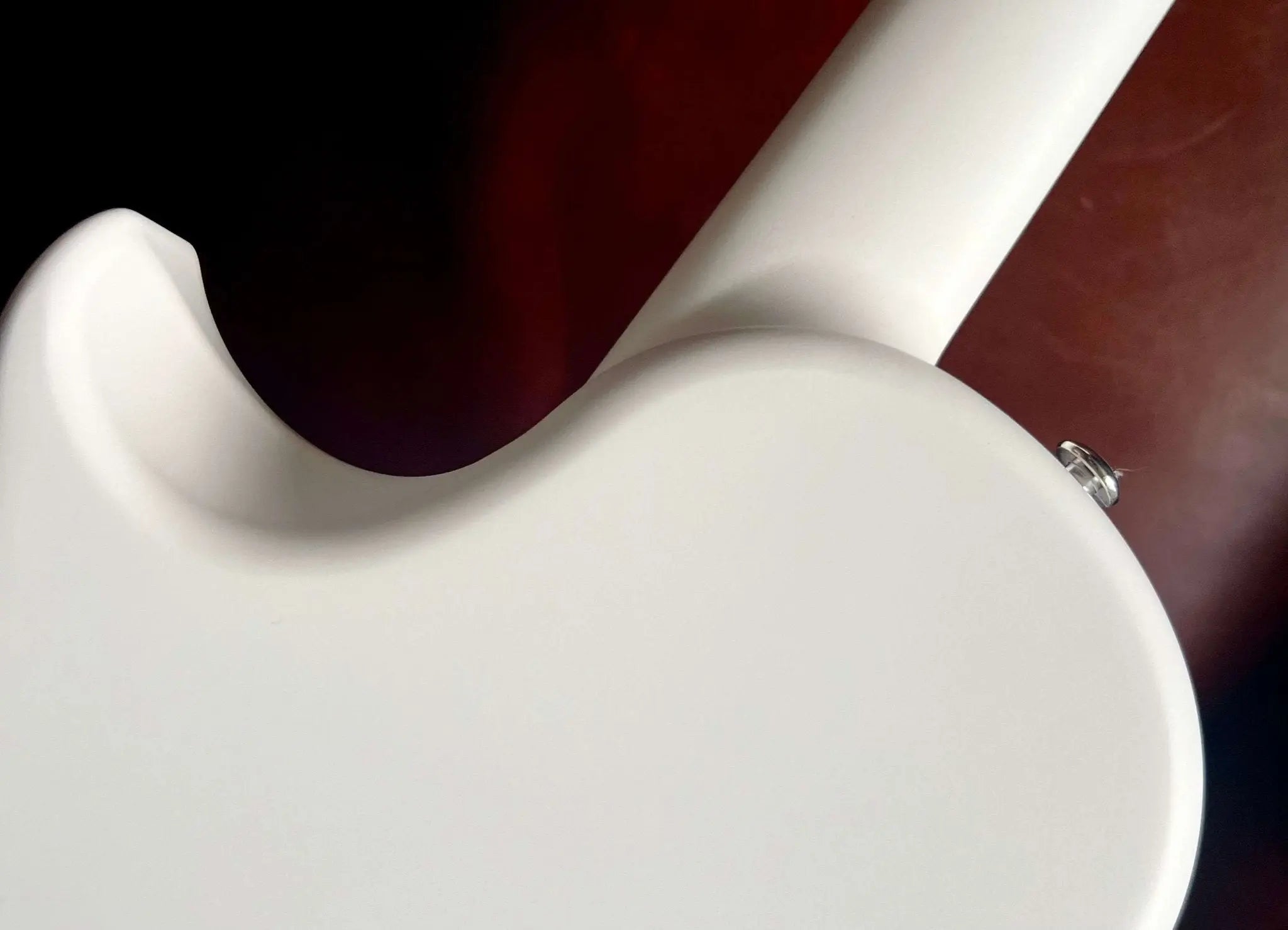 Enya Nova GO SP1 - WH White Nova Go Carbo fibre electro guitar with Bluetooth - Richards Guitars Of Stratford Upon Avon