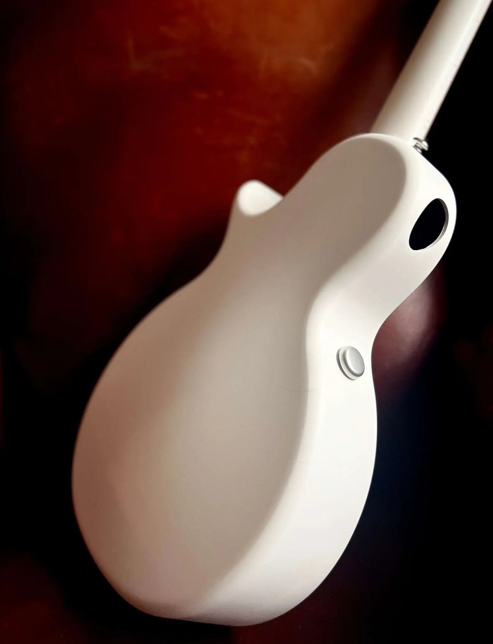 Enya Nova GO SP1 - WH White Nova Go Carbo fibre electro guitar with Bluetooth - Richards Guitars Of Stratford Upon Avon