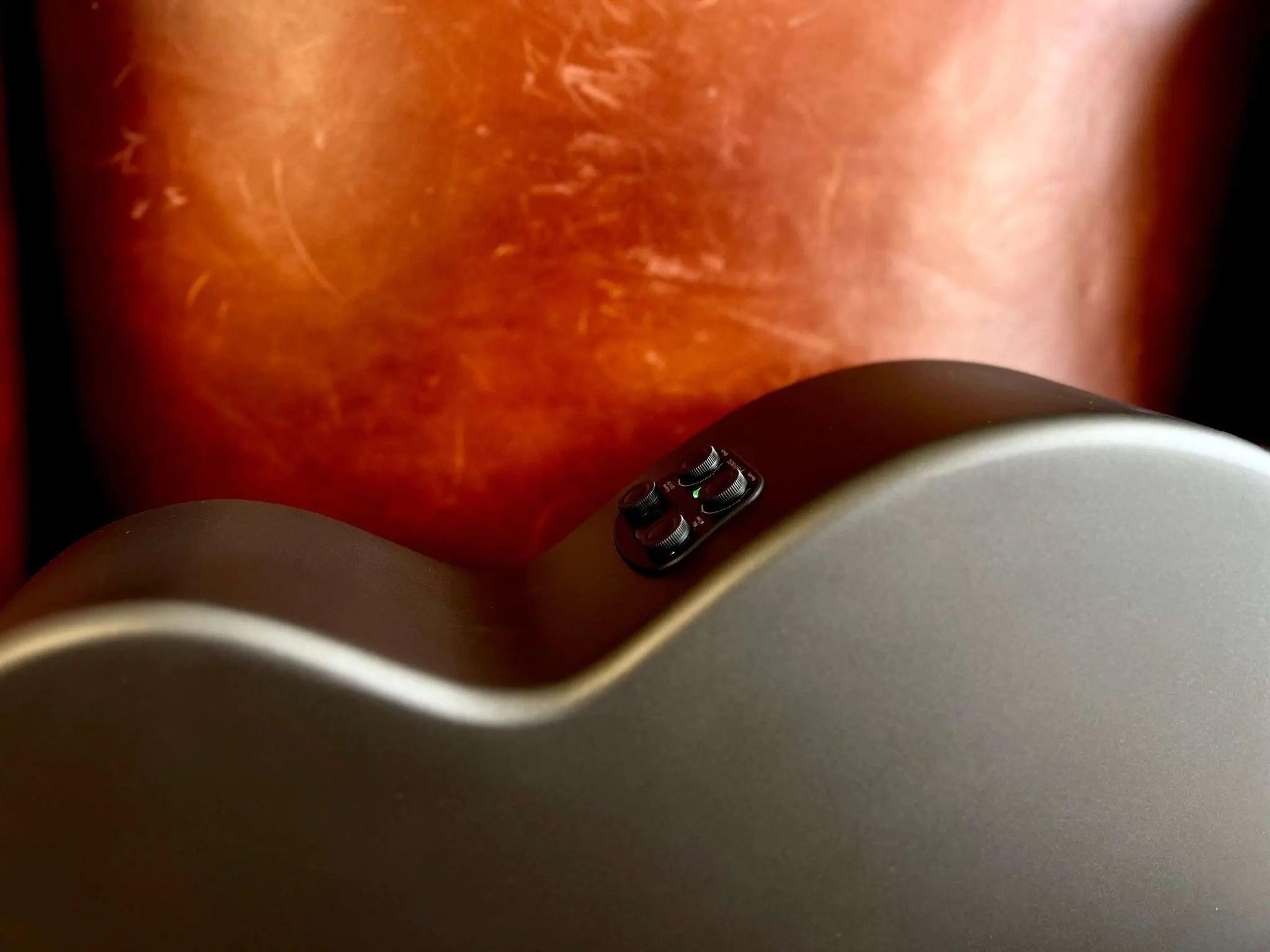 Enya X4 PRO Carbon Fibre Electro - Acoustic Travel Guitar - Richards Guitars Of Stratford Upon Avon