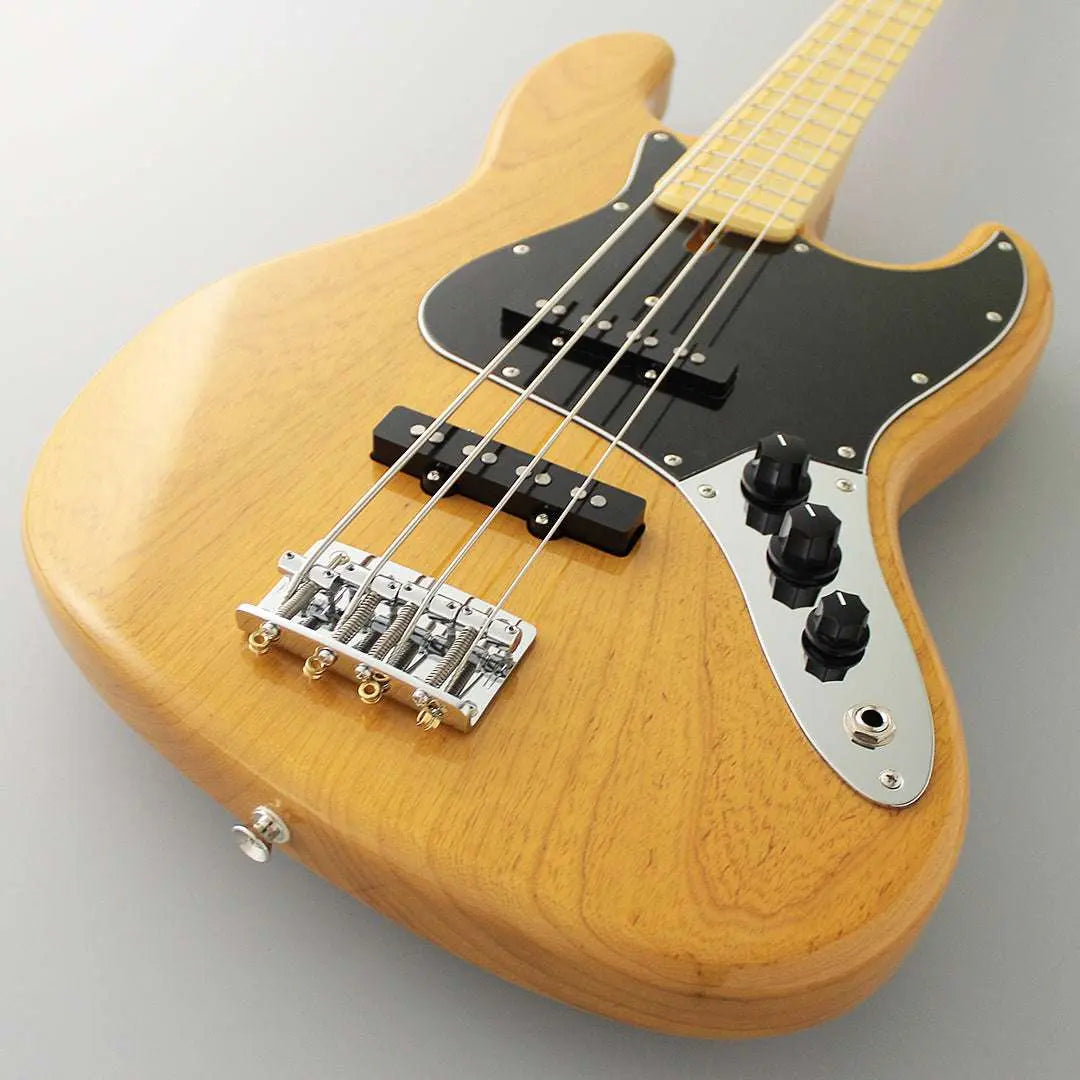 FGN Guitars Neoclassic JB 100M Ash Vintage Natural - Richards Guitars Of Stratford Upon Avon