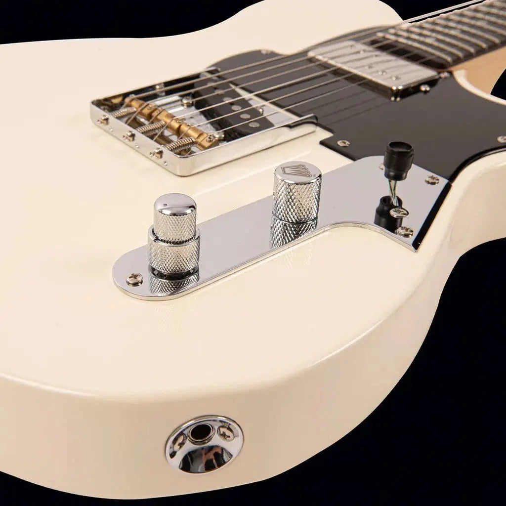 FRET KING COUNTRY SQUIRE CLASSIC - VINTAGE WHITE (Includes Our £85 Pro Setup Free) - Richards Guitars Of Stratford Upon Avon