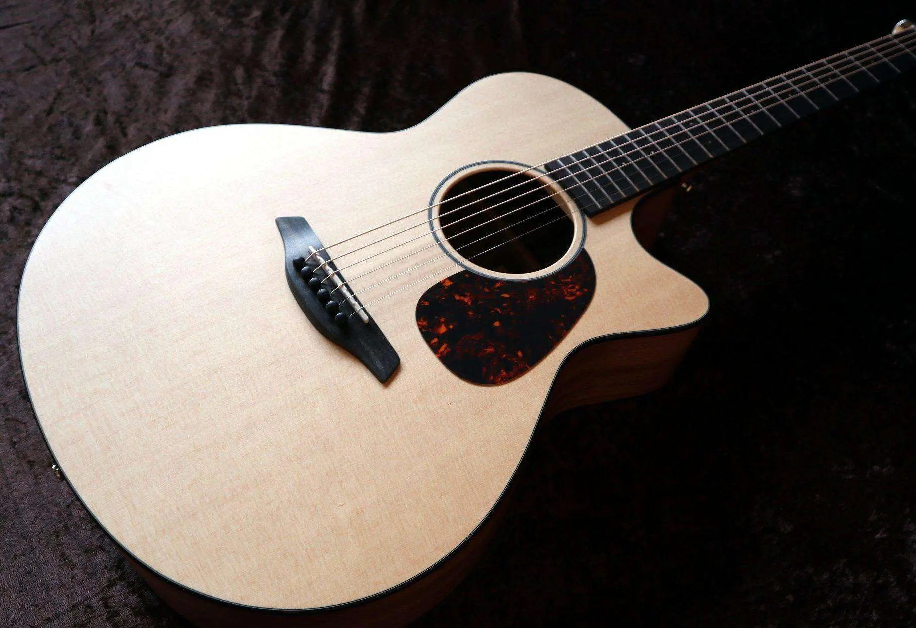 Furch Blue GC SW (Spruce / Walnut / Cutaway) Acoustic Guitar. New 2025 CNR Active Upgrade - Richards Guitars Of Stratford Upon Avon