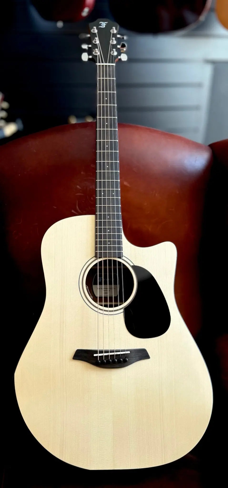 Furch Blue Performance Dc - EW a EAS - VTC - Richards Guitars Of Stratford Upon Avon