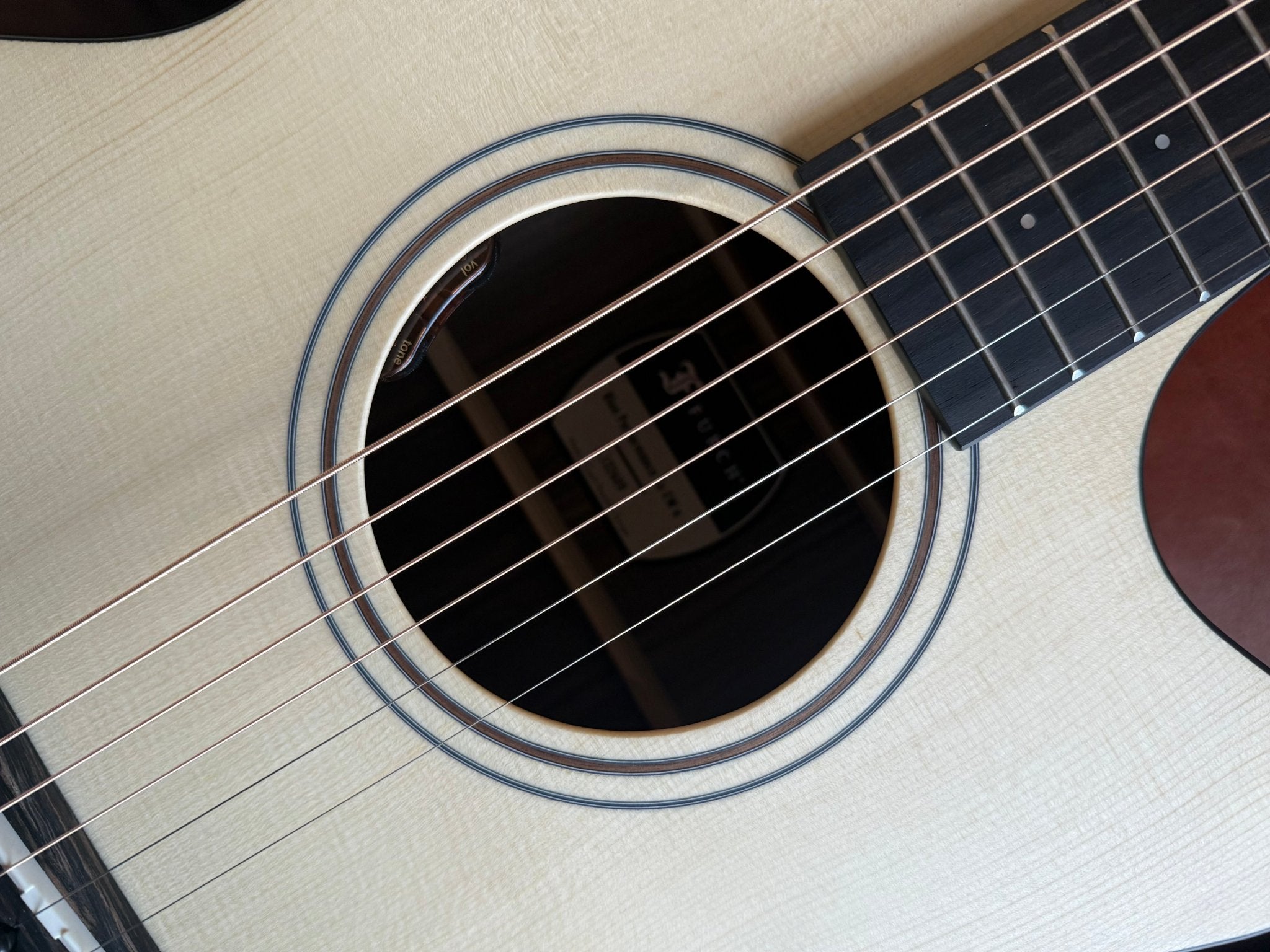 Furch Blue Performance Gc - EWa EAS - VTC - Richards Guitars Of Stratford Upon Avon