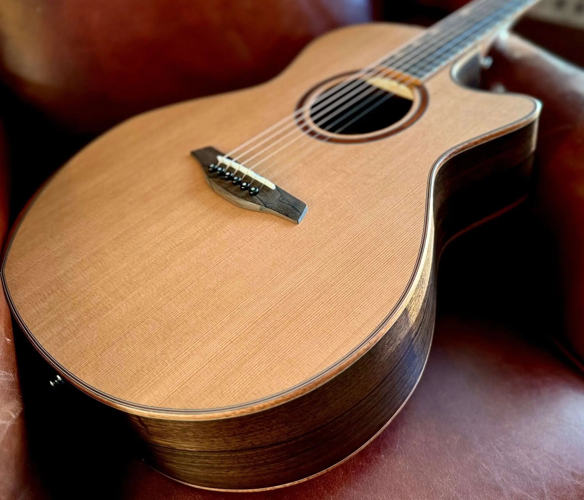 Furch Red Pure Deluxe Limited Run Malaysian Blackwood With Alpine Solid Cedar Top (2025 CNR Active Upgrade Model) - Richards Guitars Of Stratford Upon Avon