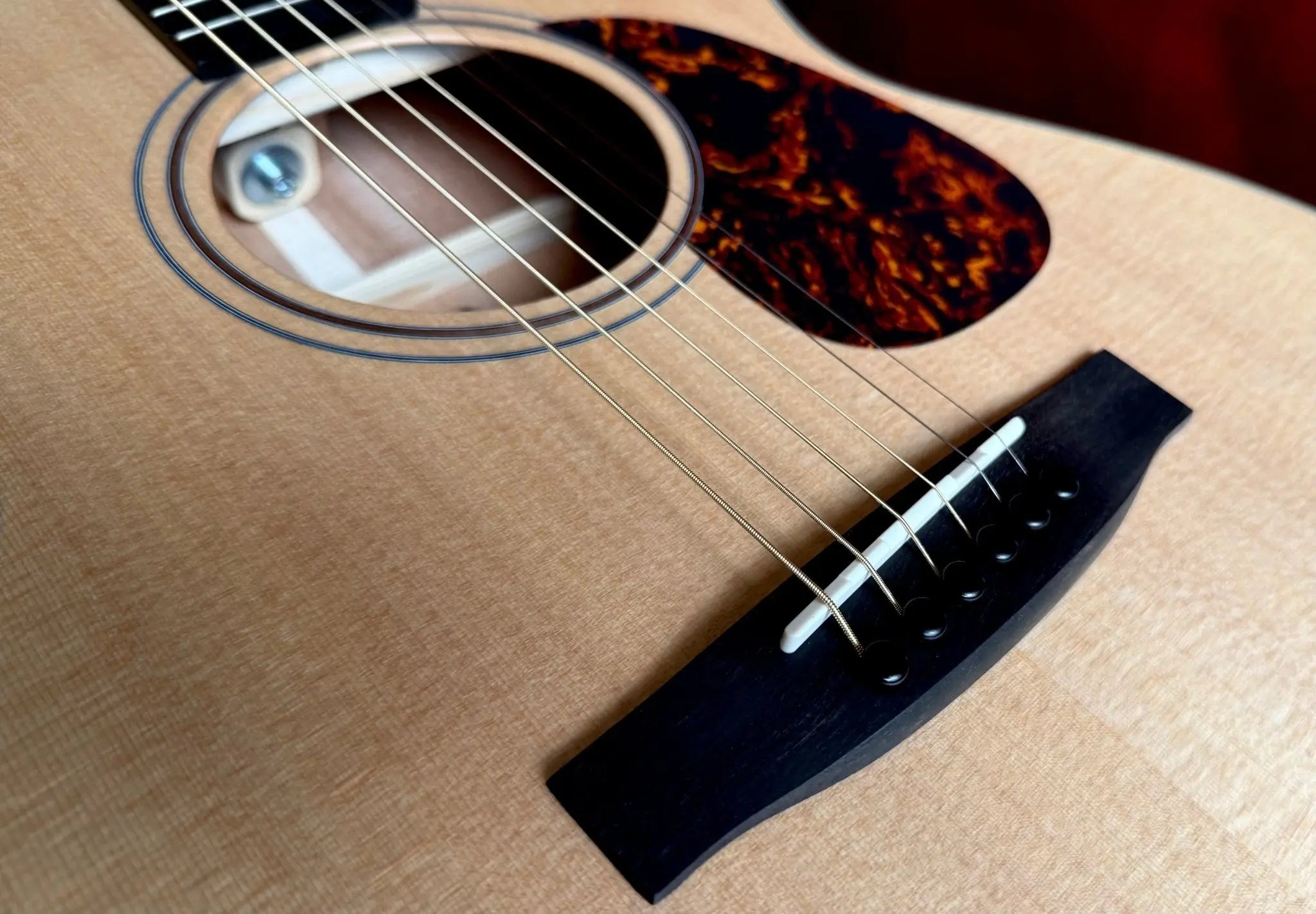 Furch Vintage Pure OM SM (2025 CNR Active Upgrade Model) - Richards Guitars Of Stratford Upon Avon