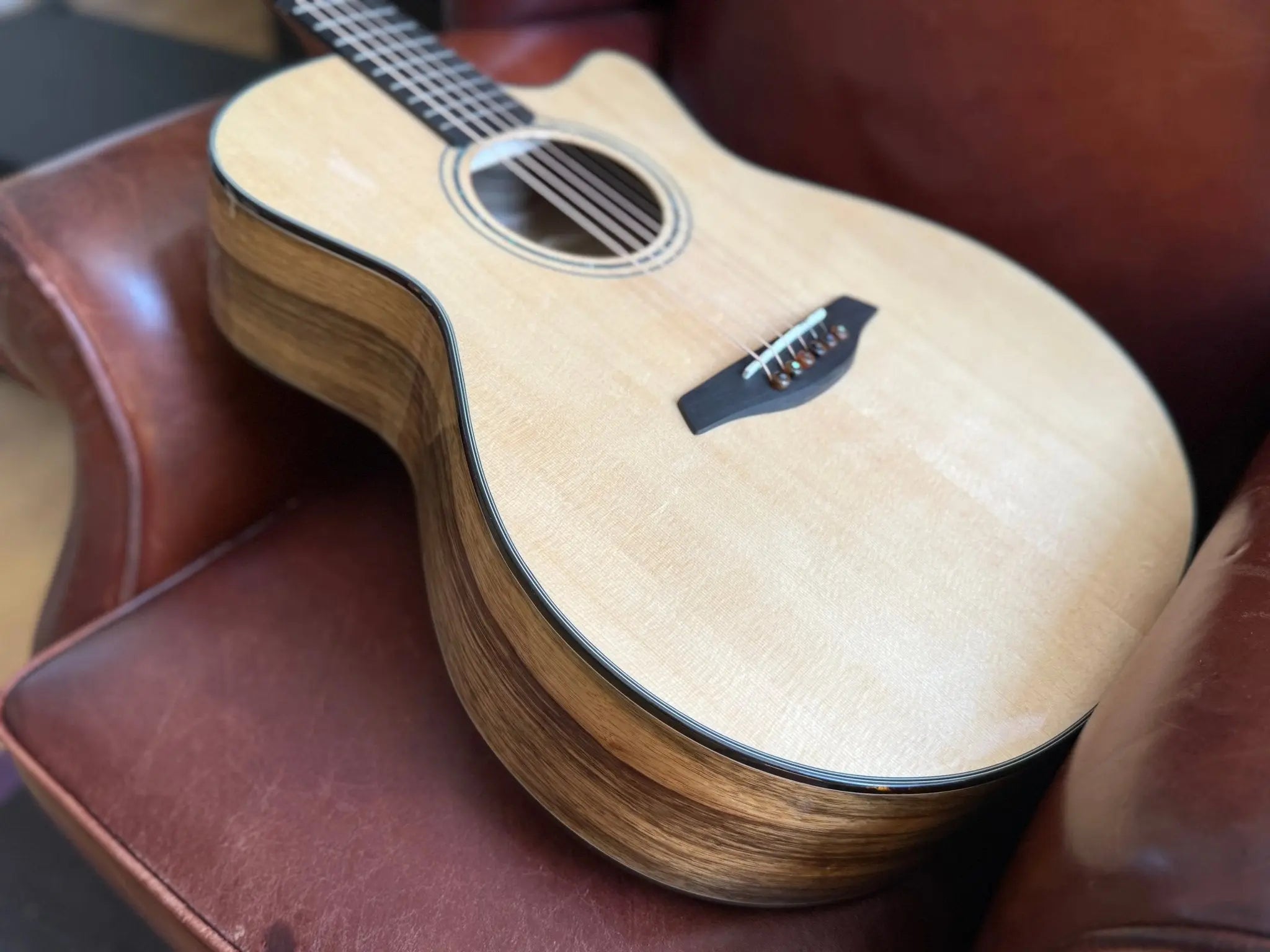 Furch Yellow Black Limba GC SX Exotic Ltd Series Acoustic Guitar - Richards Guitars Of Stratford Upon Avon