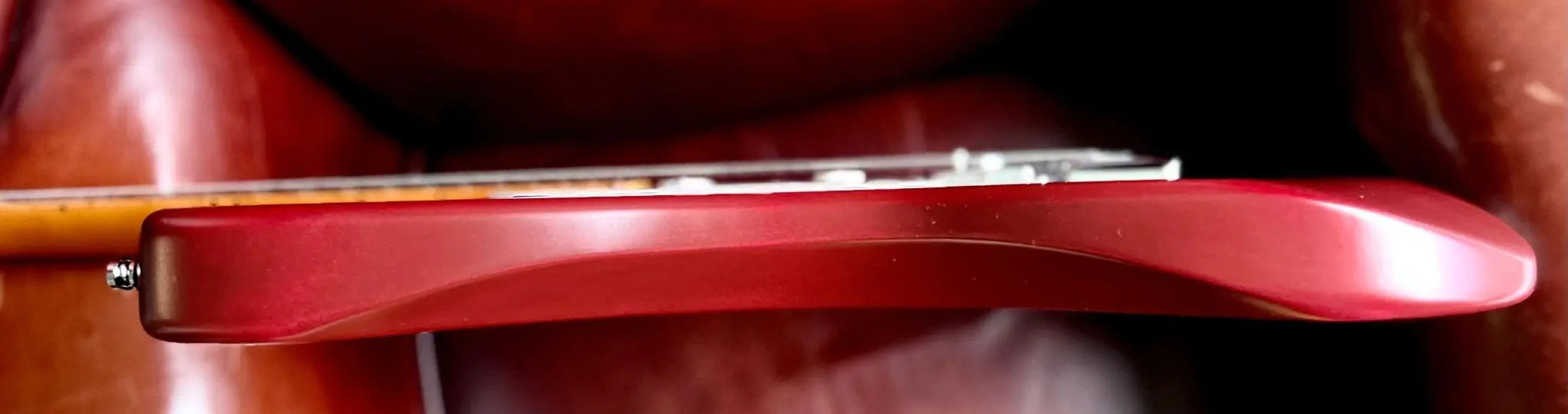 Godin Session HT Electric Guitar ~ Aztek Red MN - Richards Guitars Of Stratford Upon Avon