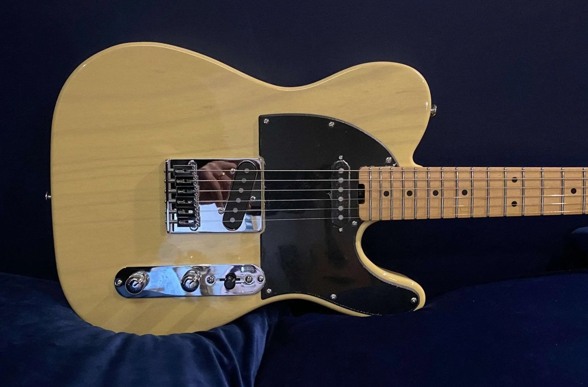 Gordon Smith Classic T "Standard" Vintage Blonde With Maple Board - Richards Guitars Of Stratford Upon Avon