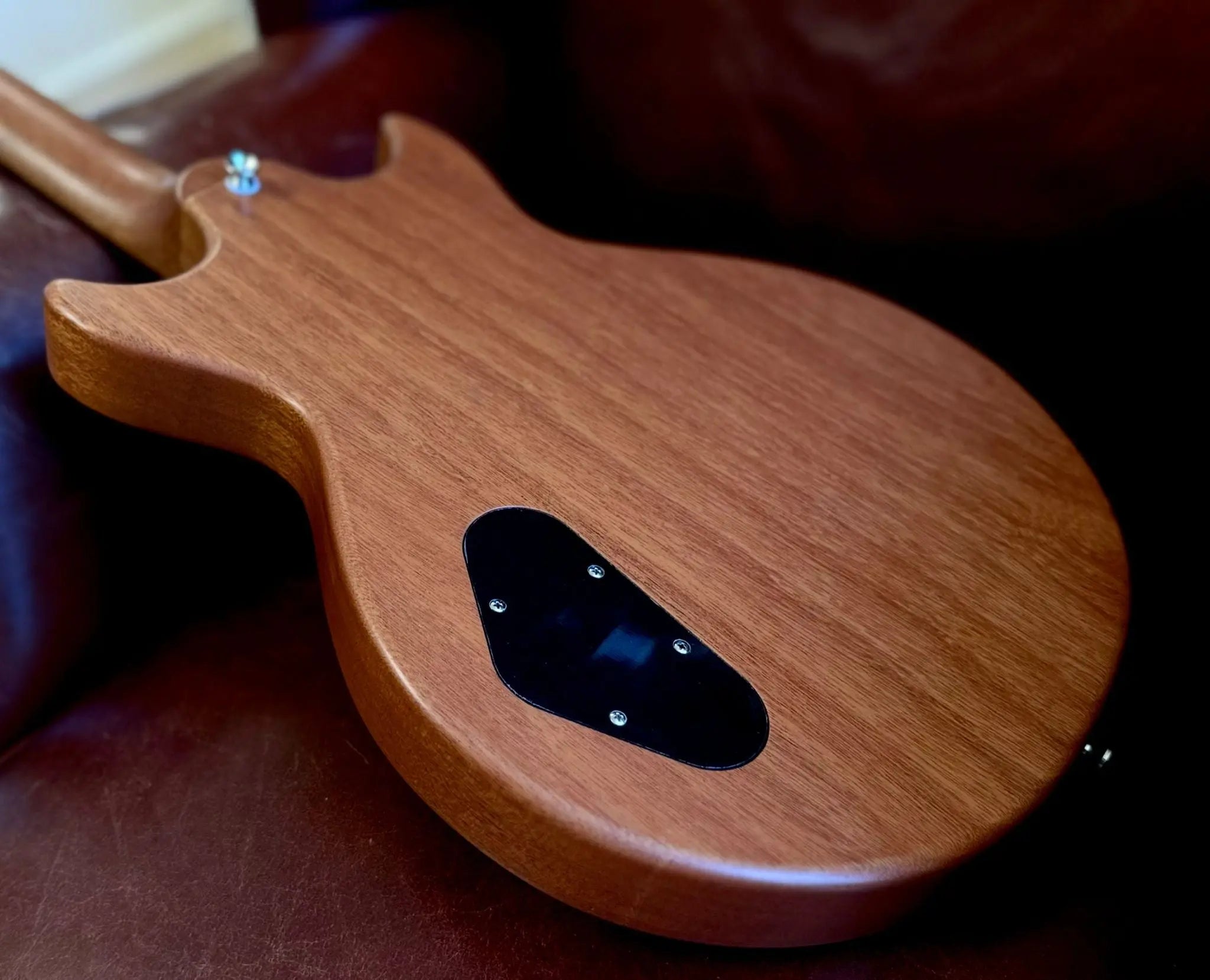 Gordon Smith GS1 Heritage Natural - Richards Guitars Of Stratford Upon Avon