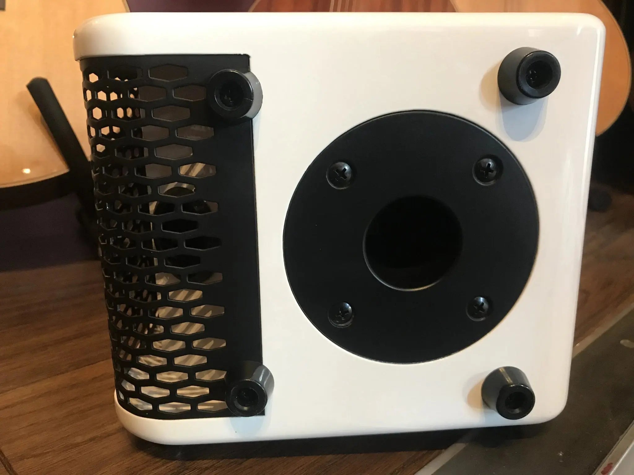 Kinsman KAA70 Twin Channel Busking Amp With Bluetooth - Quality Reverb, Chorus & Long Battery Life - Richards Guitars Of Stratford Upon Avon