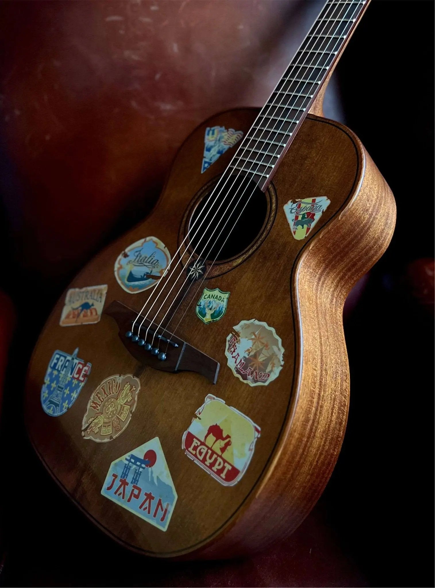 LAG Escapade Globe Trotter Electro Acoustic Travel Guitar - Richards Guitars Of Stratford Upon Avon