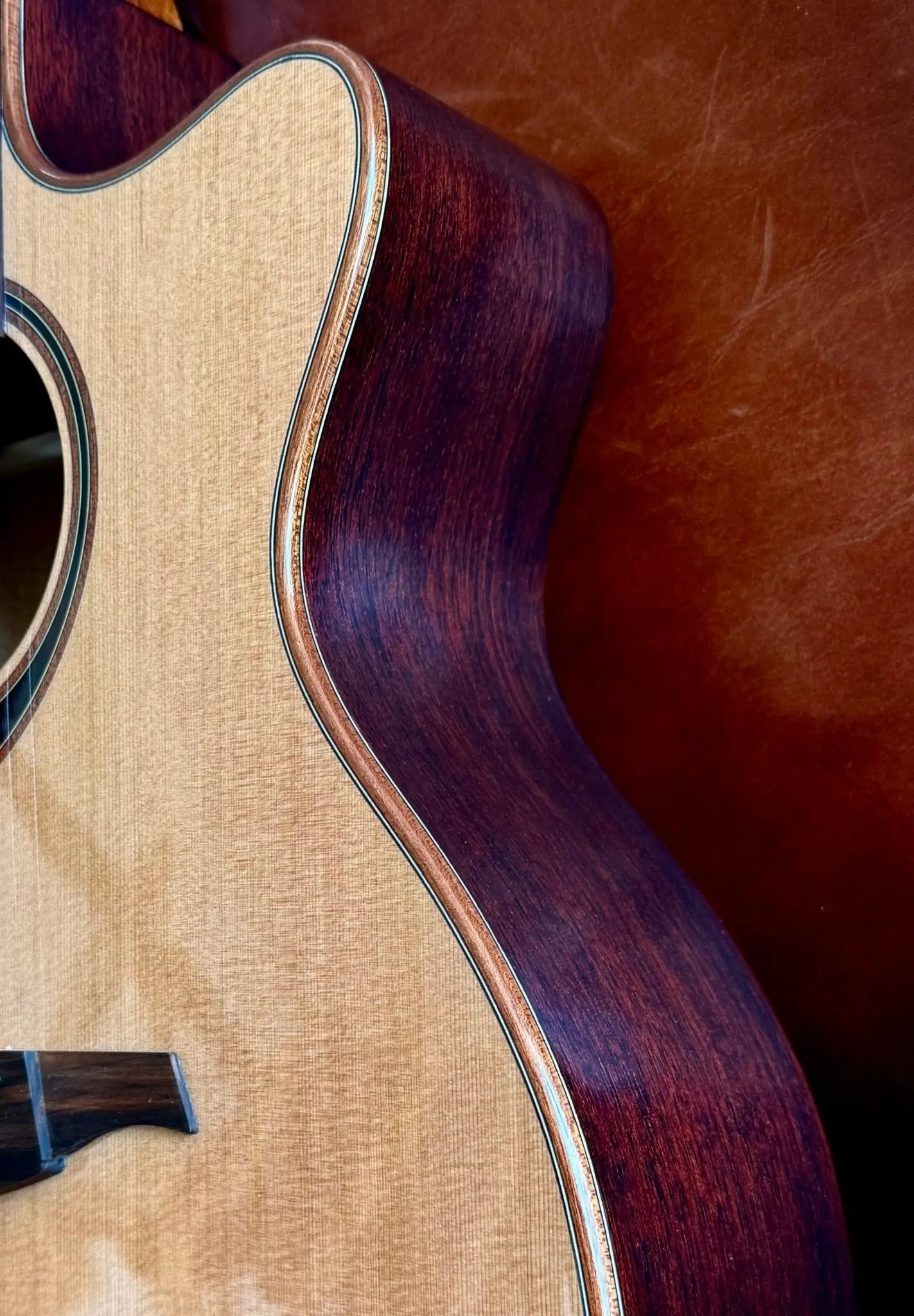 LAG TRAMONTANE 118 T118ACE AUDITORIUM CUTAWAY ELECTRO - Richards Guitars Of Stratford Upon Avon