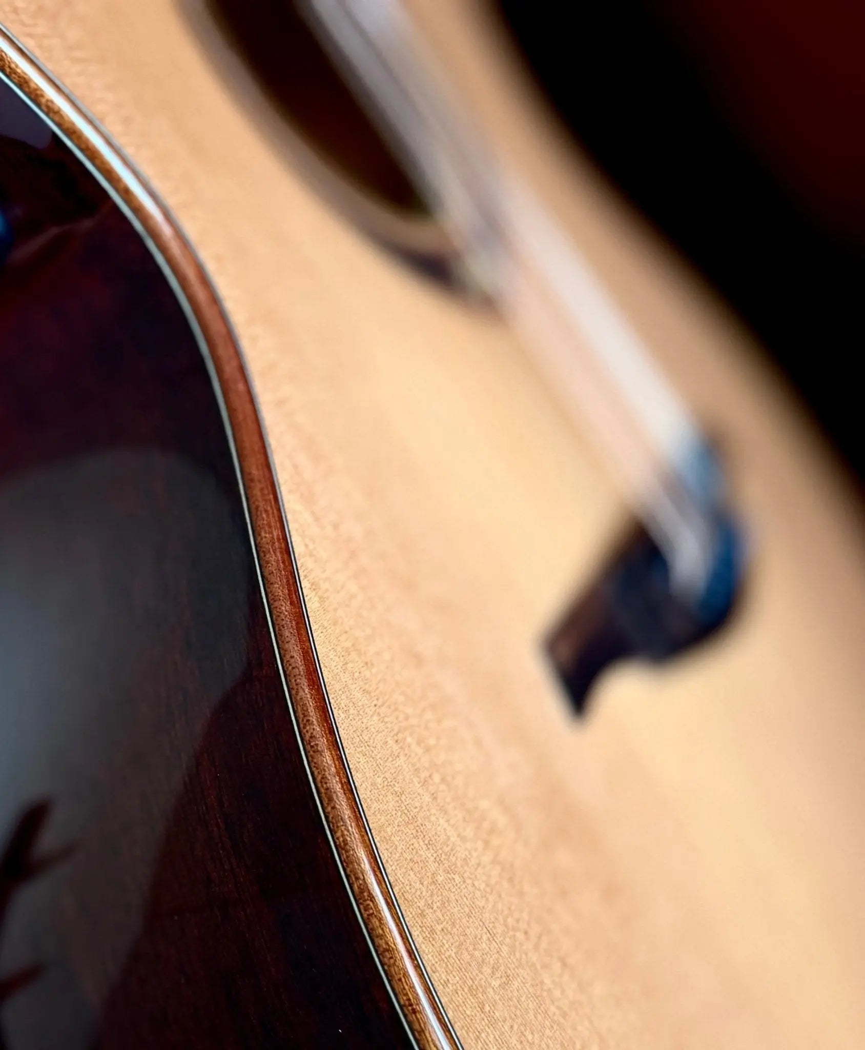 LAG TRAMONTANE 118 T118ACE AUDITORIUM CUTAWAY ELECTRO - Richards Guitars Of Stratford Upon Avon