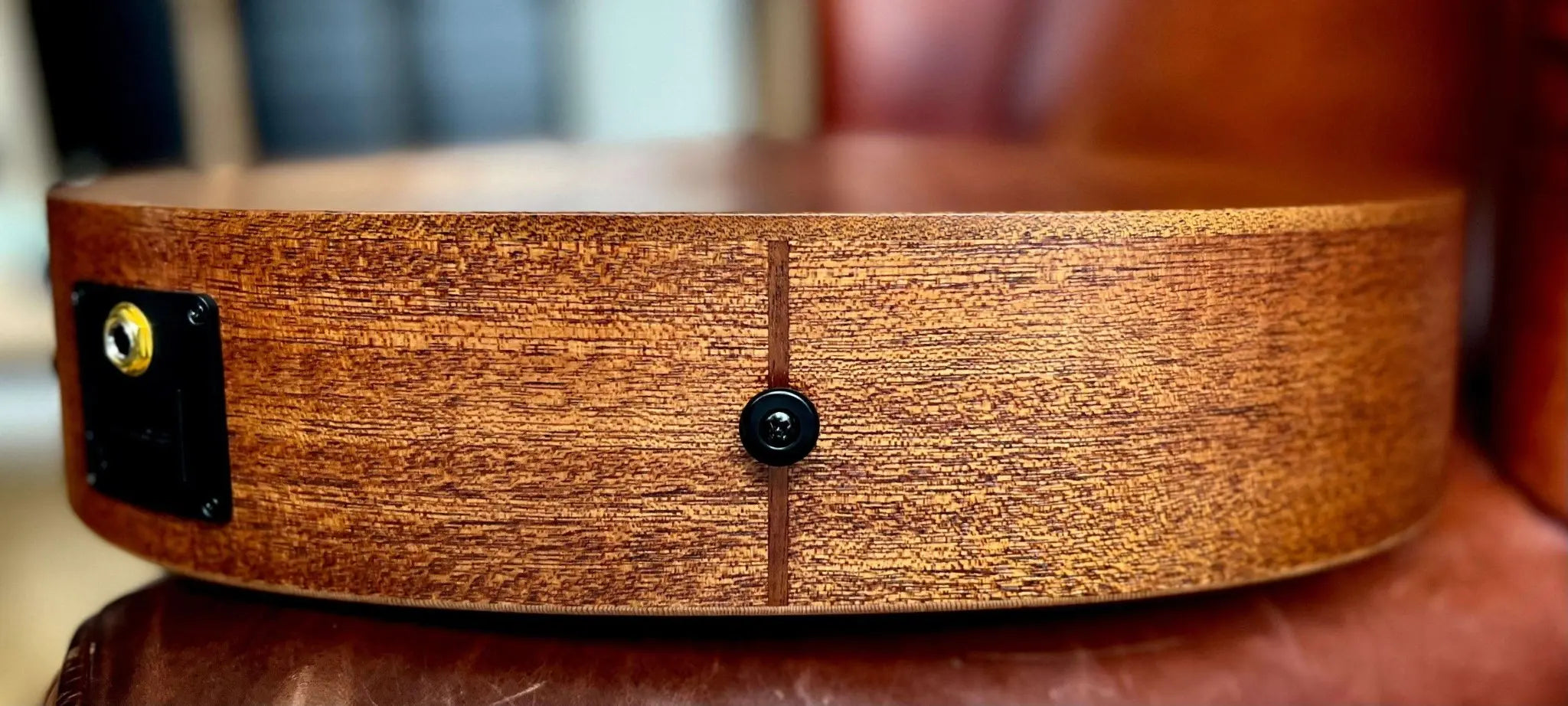 LAG TRAMONTANE TN170ASCE COUNTRY AUDITORIUM SLIM CUTAWAY Nylon Electro - Richards Guitars Of Stratford Upon Avon