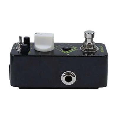 MOOER MODVERB DIGITAL MODULATION & REVERB PEDAL - Richards Guitars Of Stratford Upon Avon