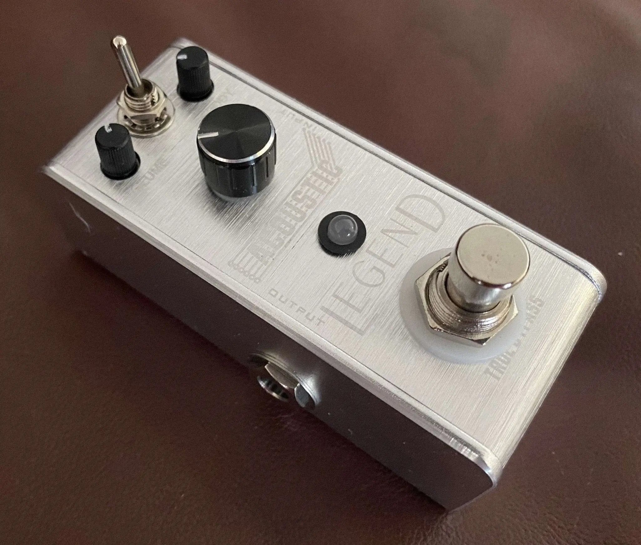 SMJ LEGEND Series Acoustic "Control" Pedal - Richards Guitars Of Stratford Upon Avon