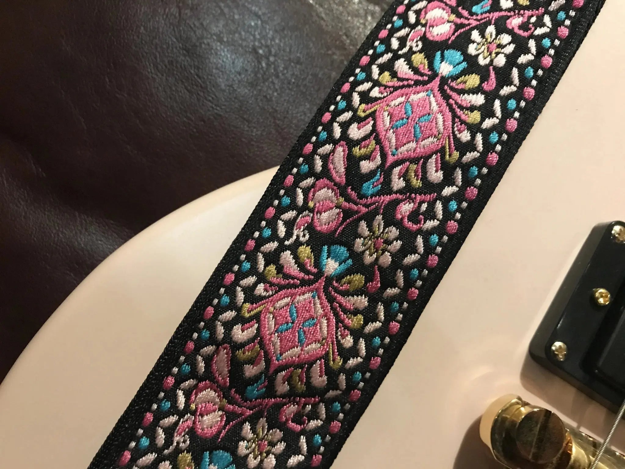 SMJ Reserve Collection "Ruby Tiger" Guitar Strap - Richards Guitars Of Stratford Upon Avon