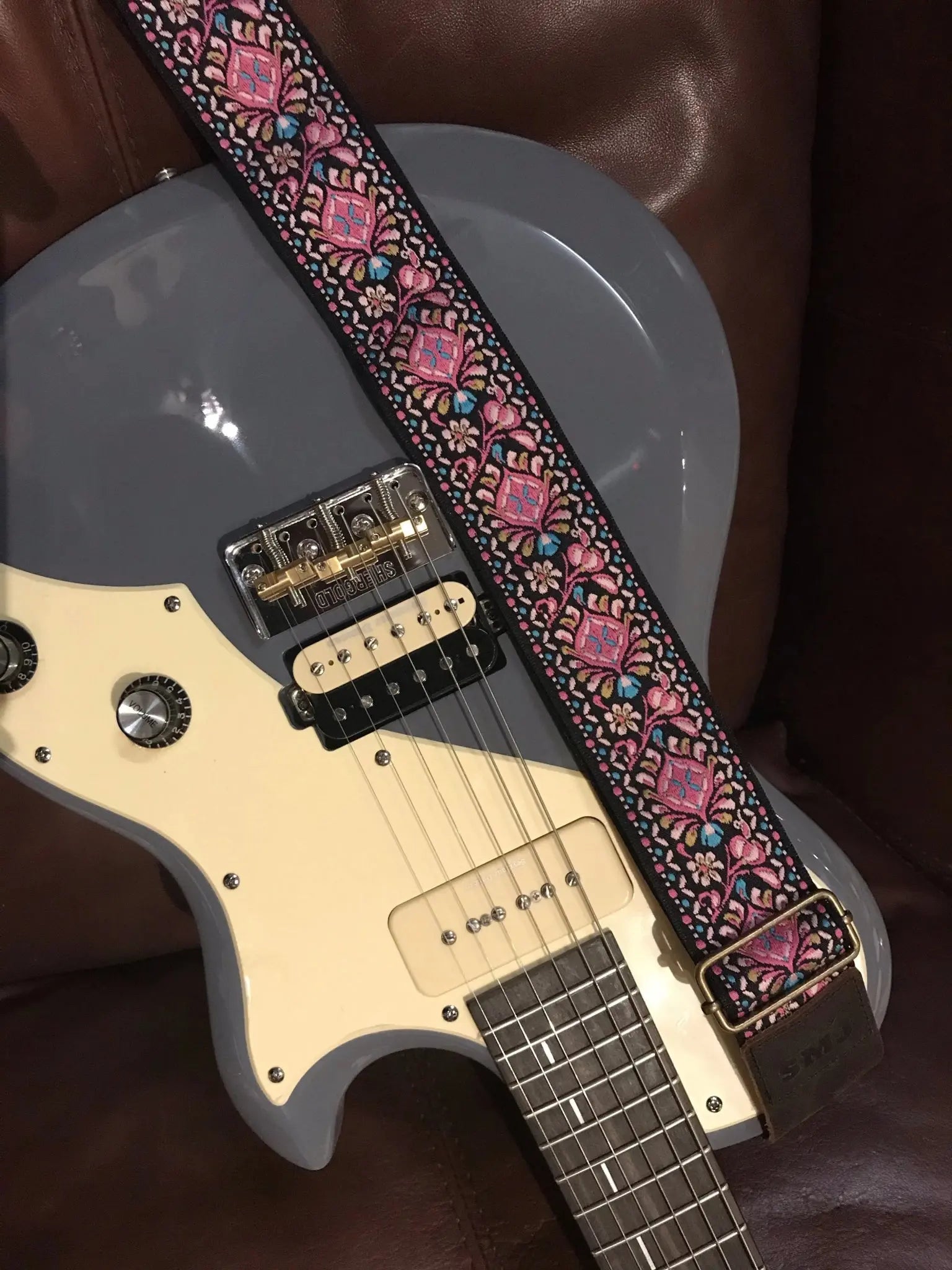 SMJ Reserve Collection "Ruby Tiger" Guitar Strap - Richards Guitars Of Stratford Upon Avon