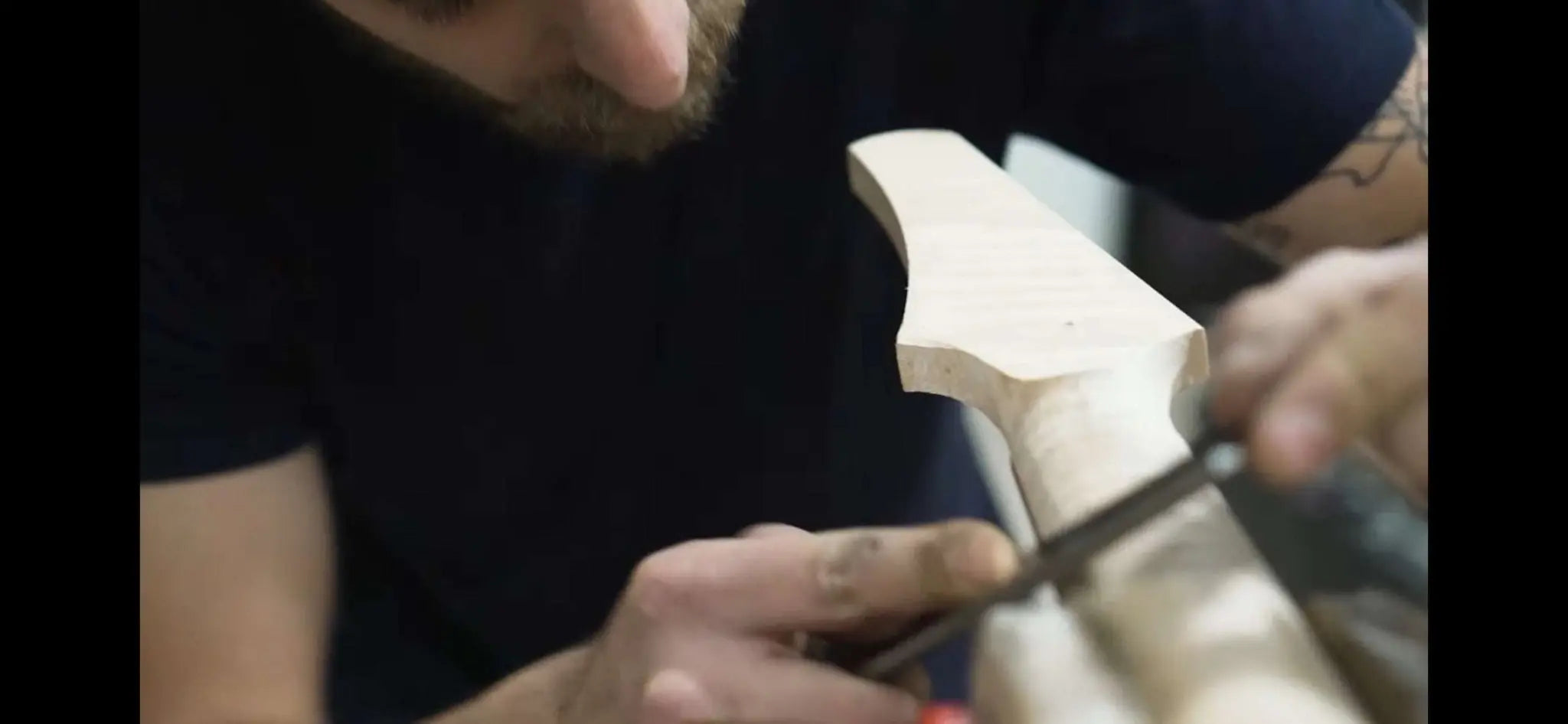 Valenti Nebula Carved - Richards Guitars Of Stratford Upon Avon