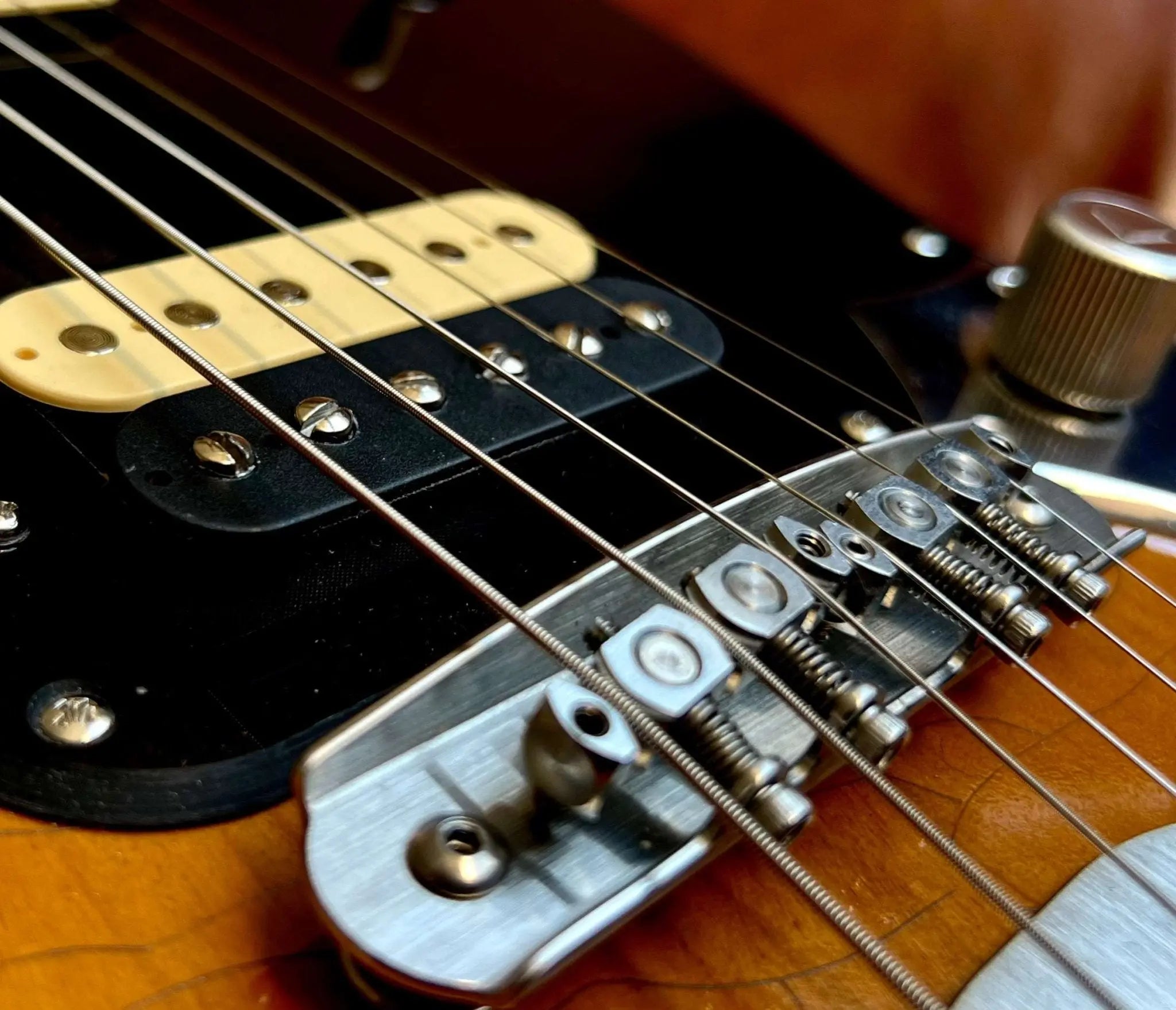 Valiant Jupiter Sunburst Distressed Mastery - With Stainless Steel Frets Upgrade - Ultimate Luxury Hand Crafted Electic Guitar - Richards Guitars Of Stratford Upon Avon