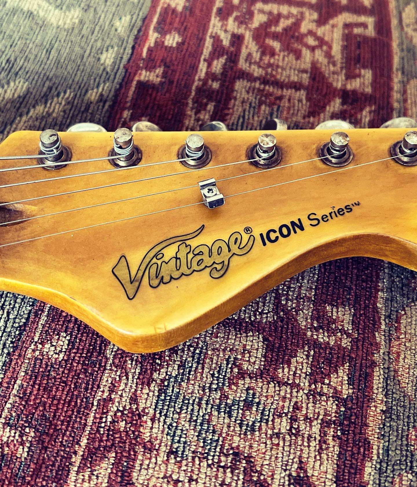 Vintage ProShop V6 "Industrial Punk" Custom Inc. Exclusive Vintage Custom Pro Setup - Richards Guitars Of Stratford Upon Avon